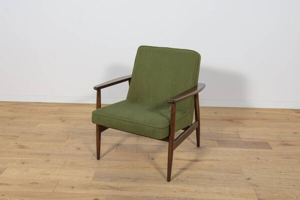 Fauteuils modèle 300-192 de Juliusz Kędziorek pour Gościcińska Fabryka Mebli.