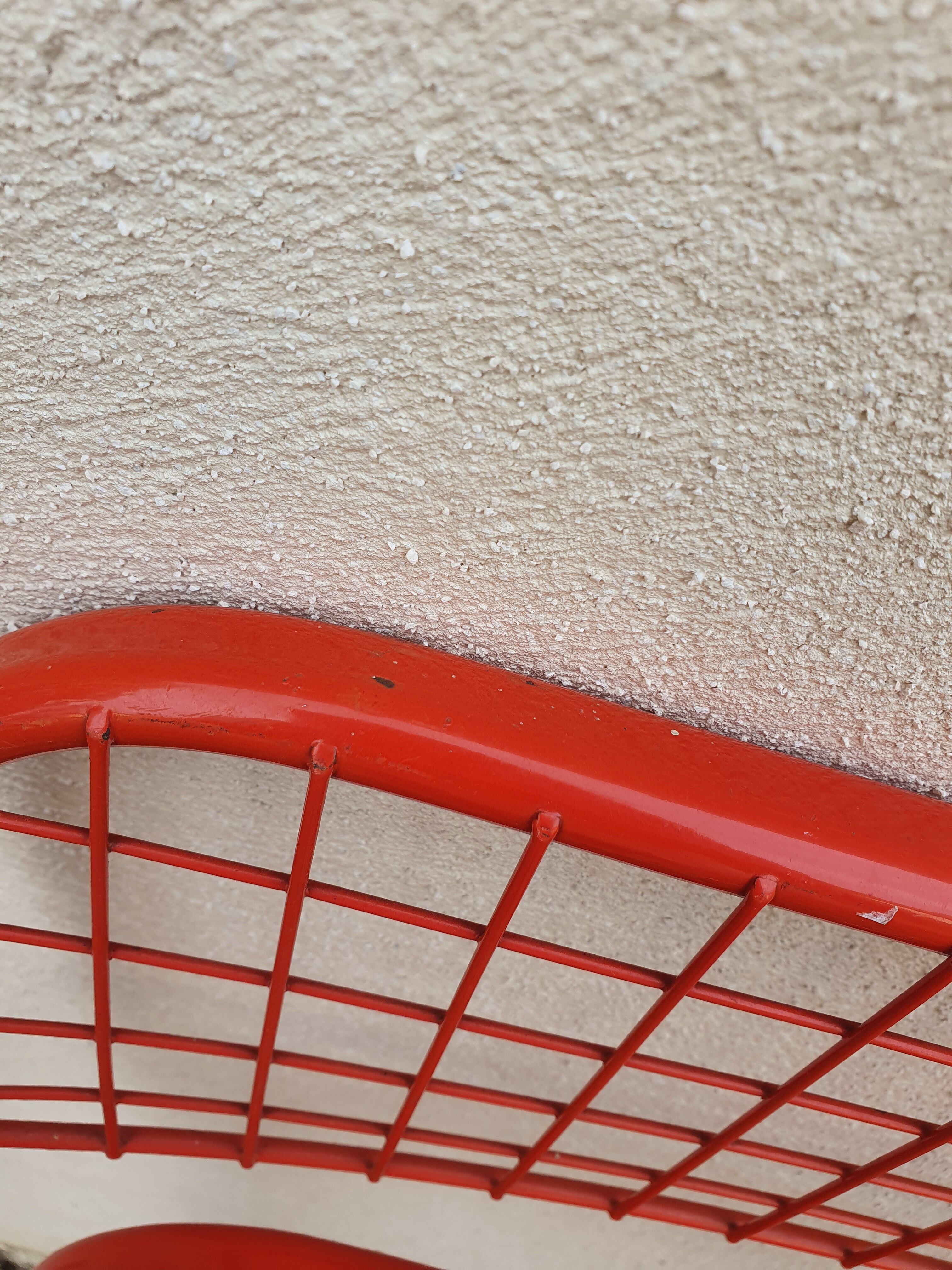 Red mesh folding chair Taulin 80s