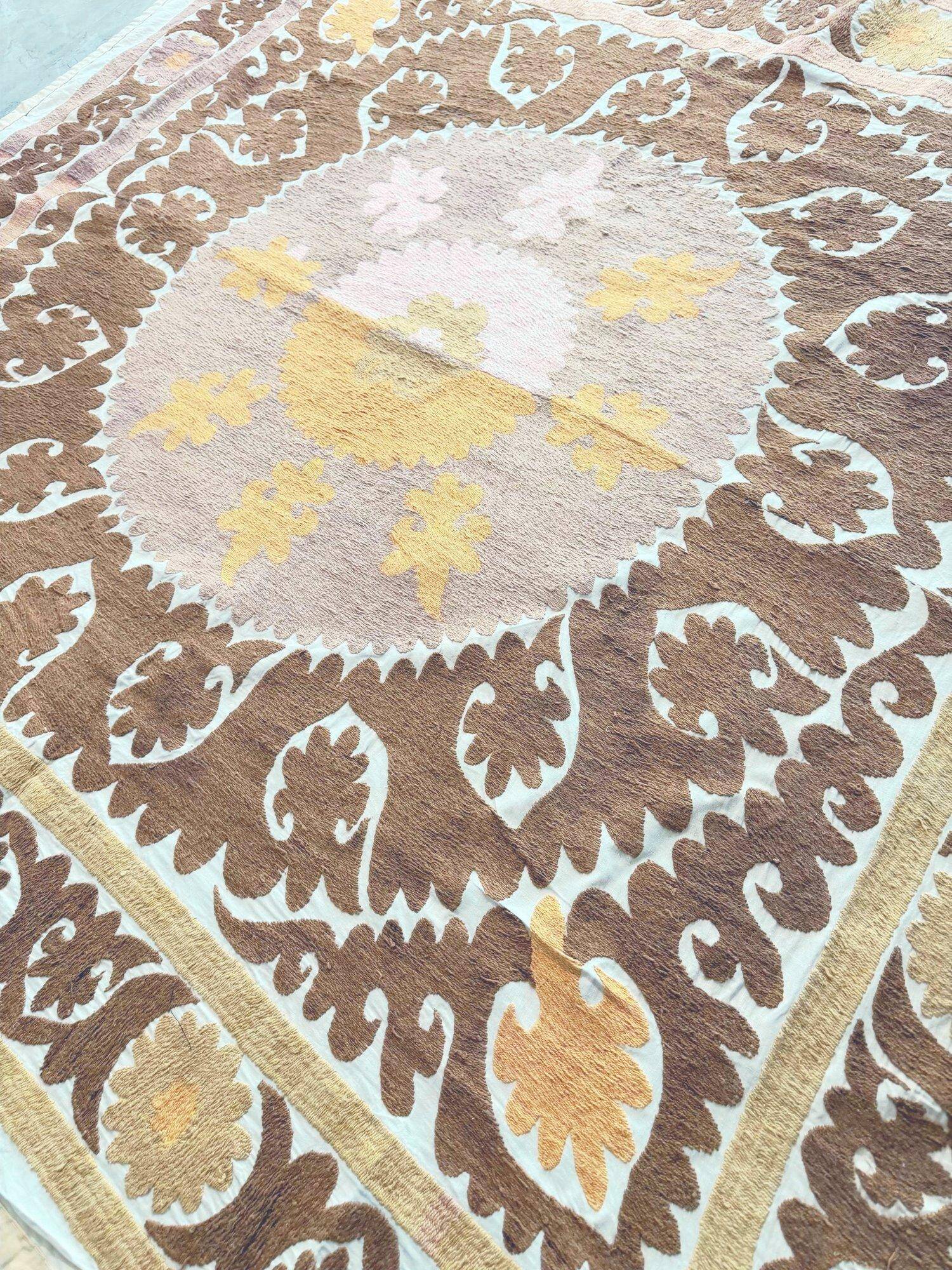 Vintage hand-embroidered tablecloth 150x163 cm