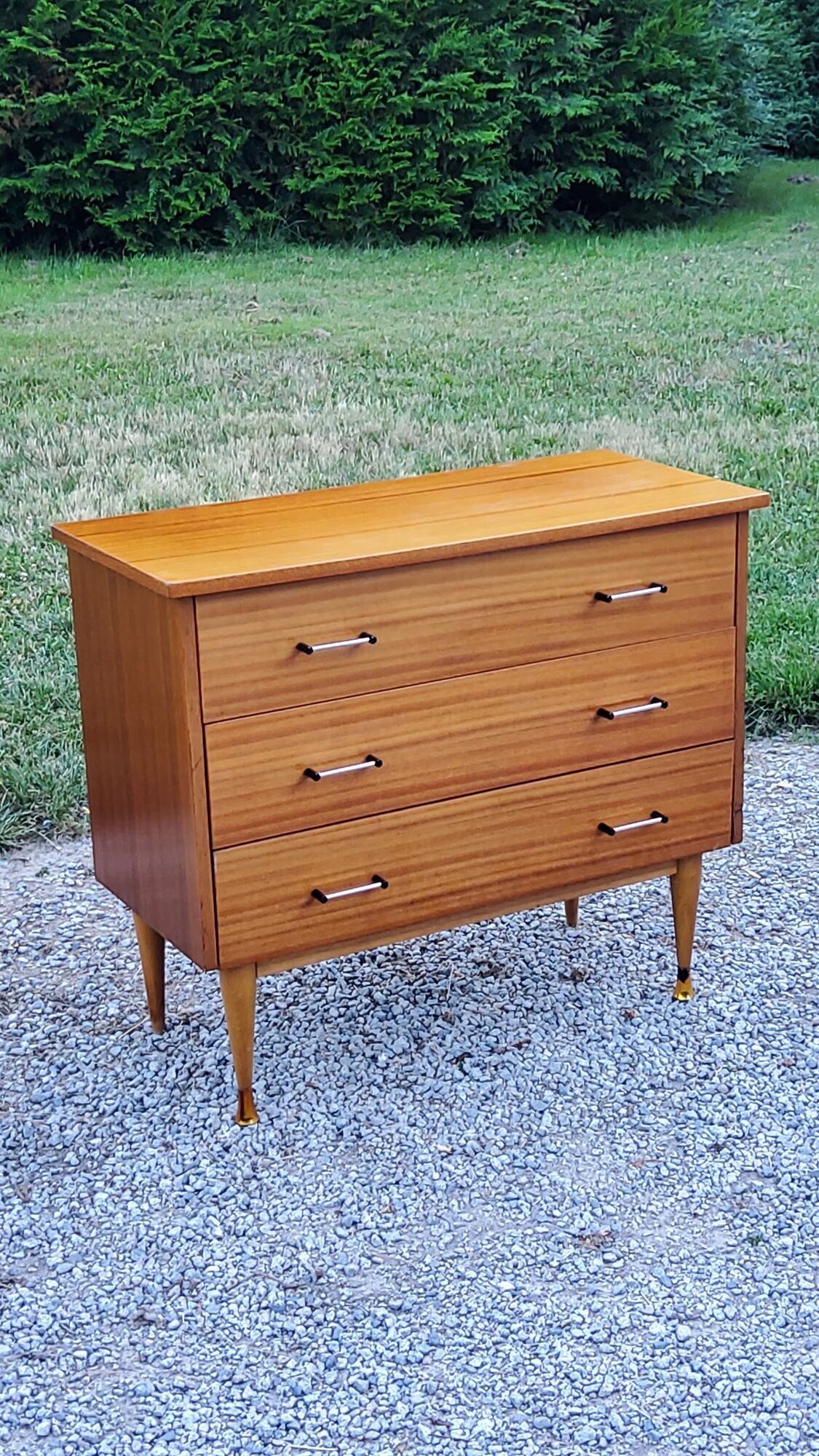 Vintage golden mahogany chest of drawers 3 drawers conical feet from the 60s