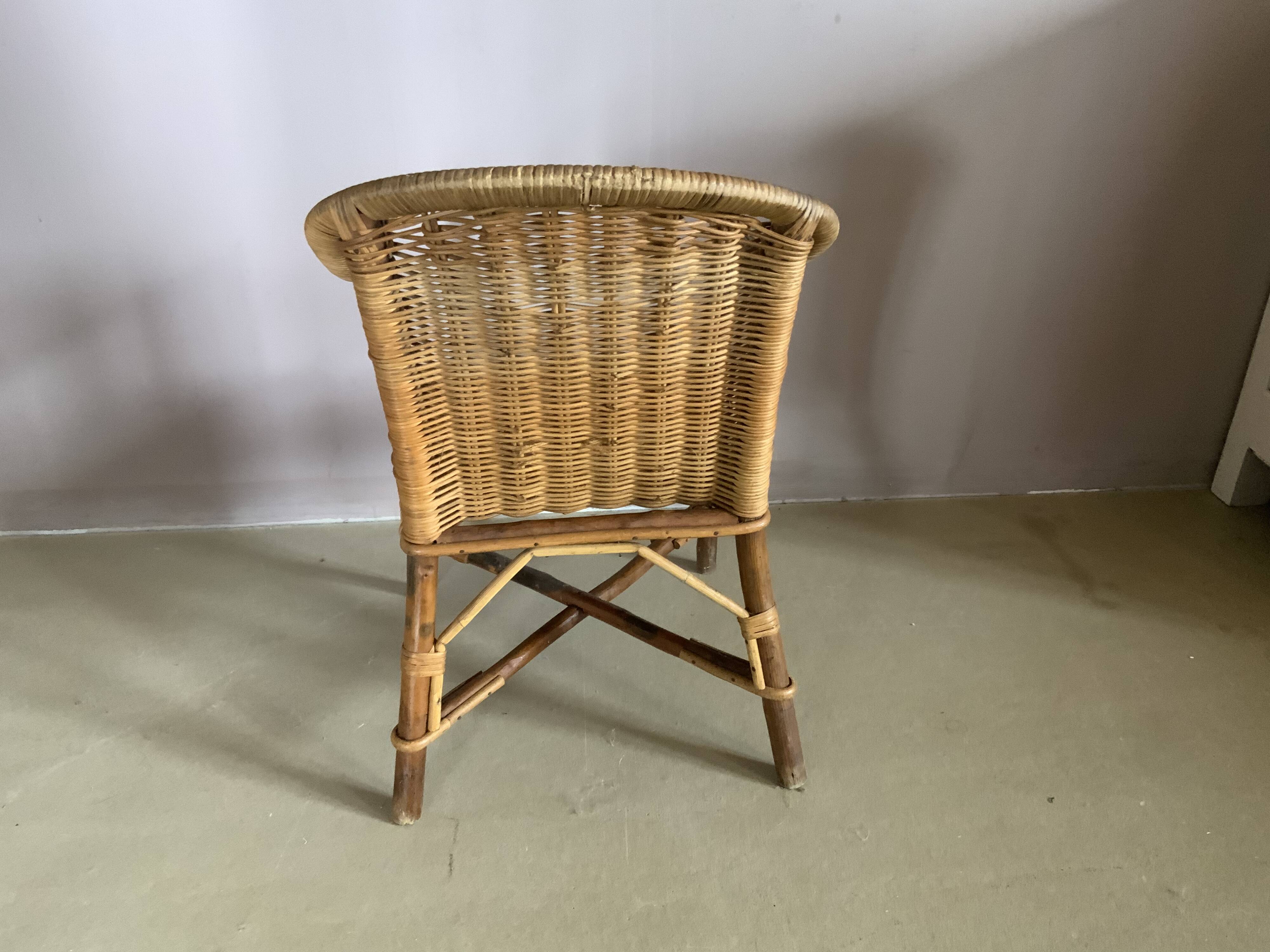 Fauteuil osier enfant