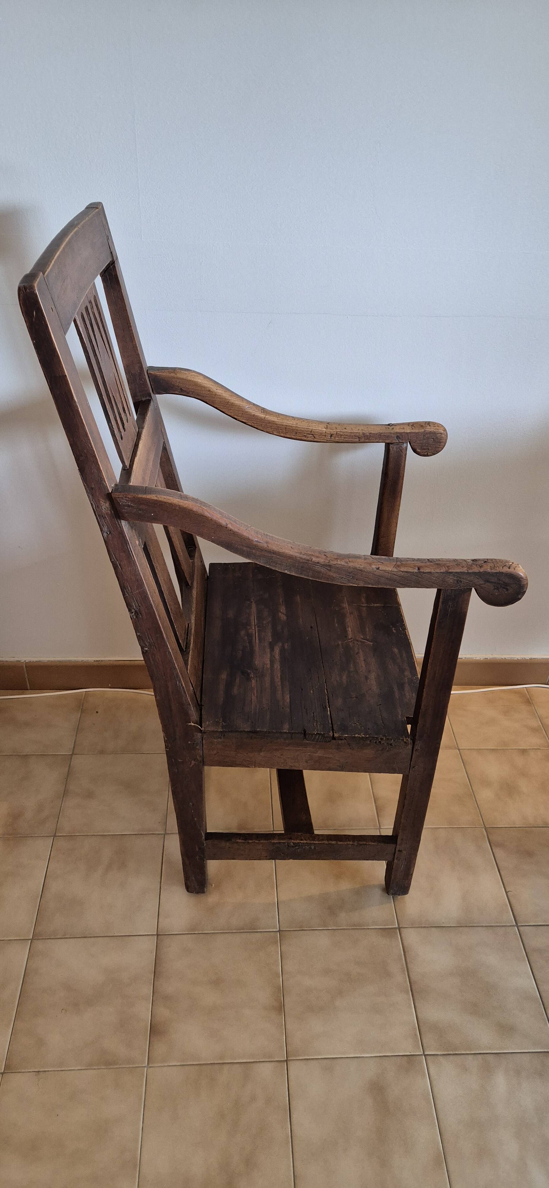 Fauteuil Noyer Rustique fin XIX eme siecle