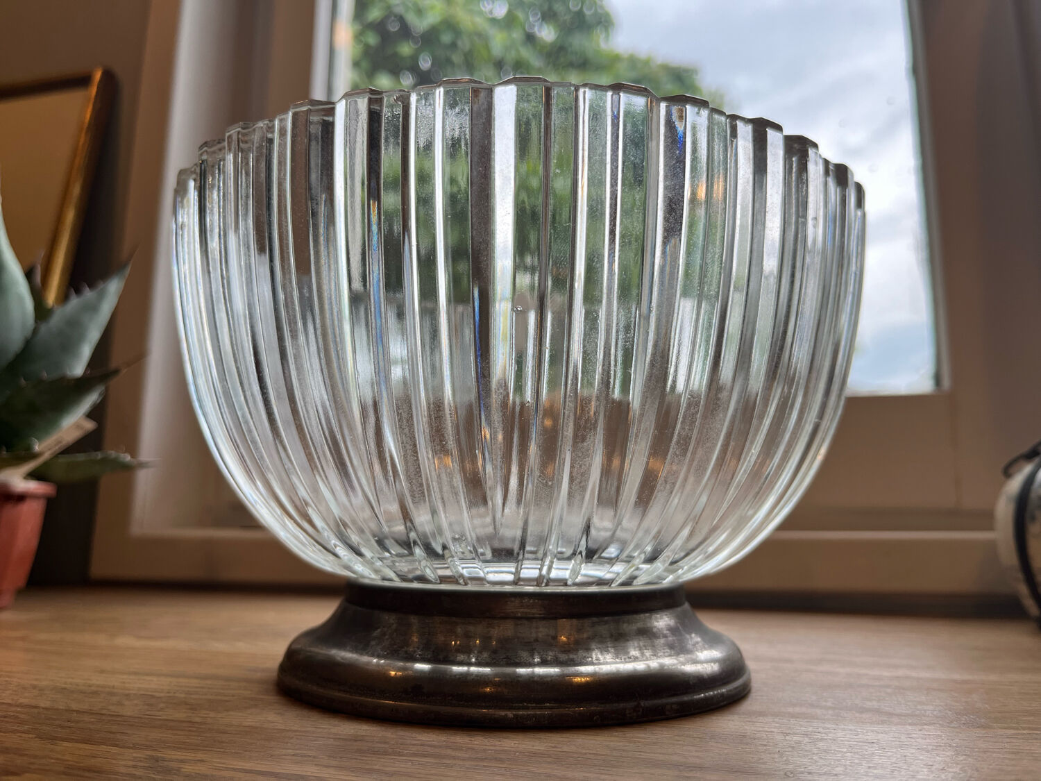 Glass stand cup