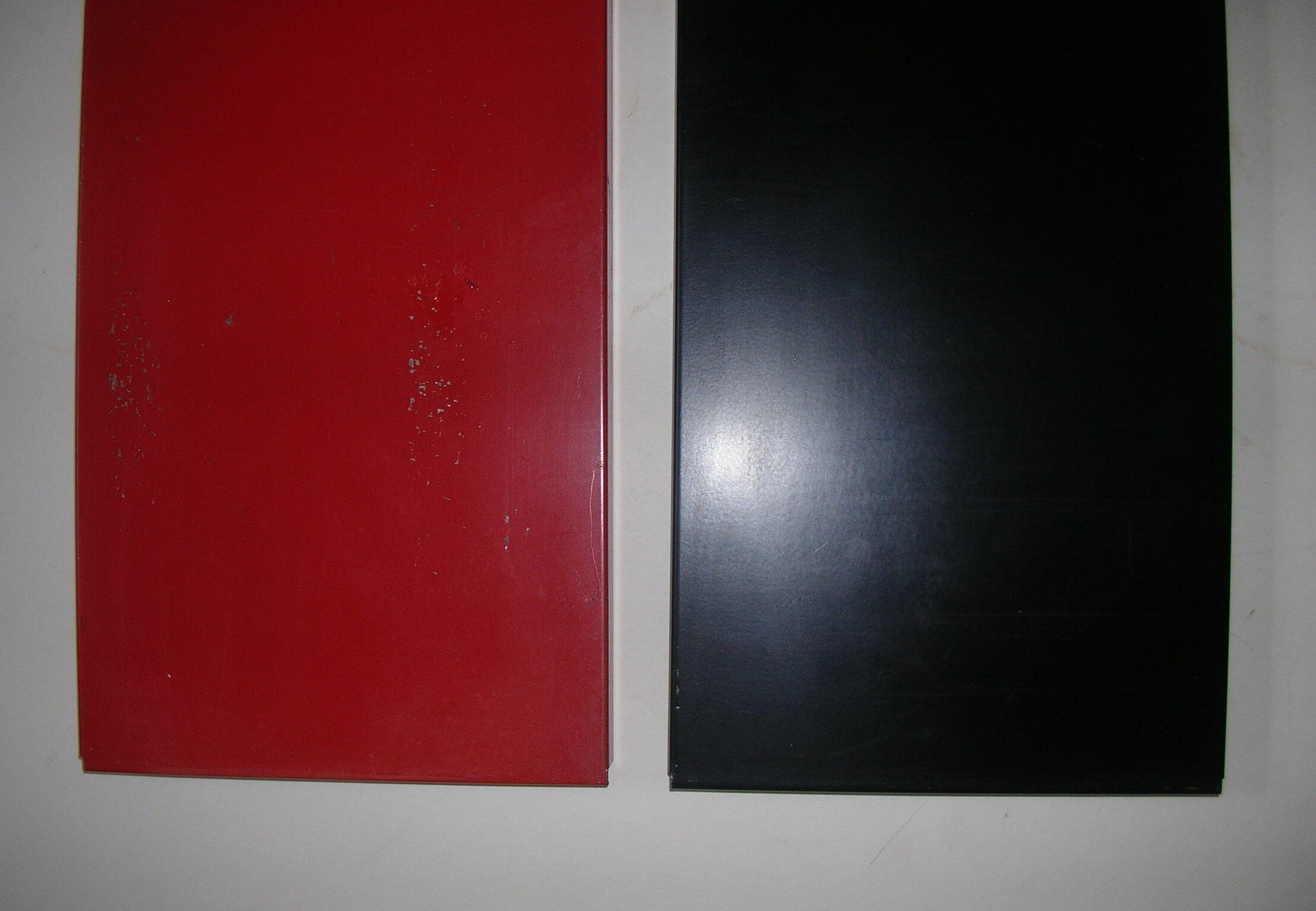 Tomado double-width wall shelf