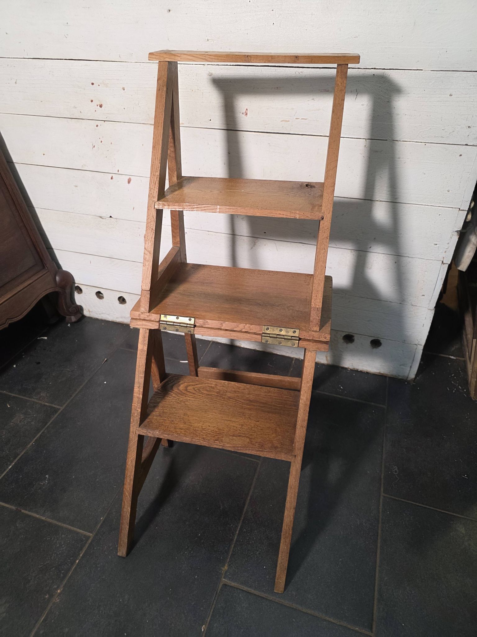Chaise escabeau en chêne massif