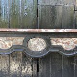 Cheminée en marbre noir de Belgique et gris des Ardennes, XVIIIème siècle