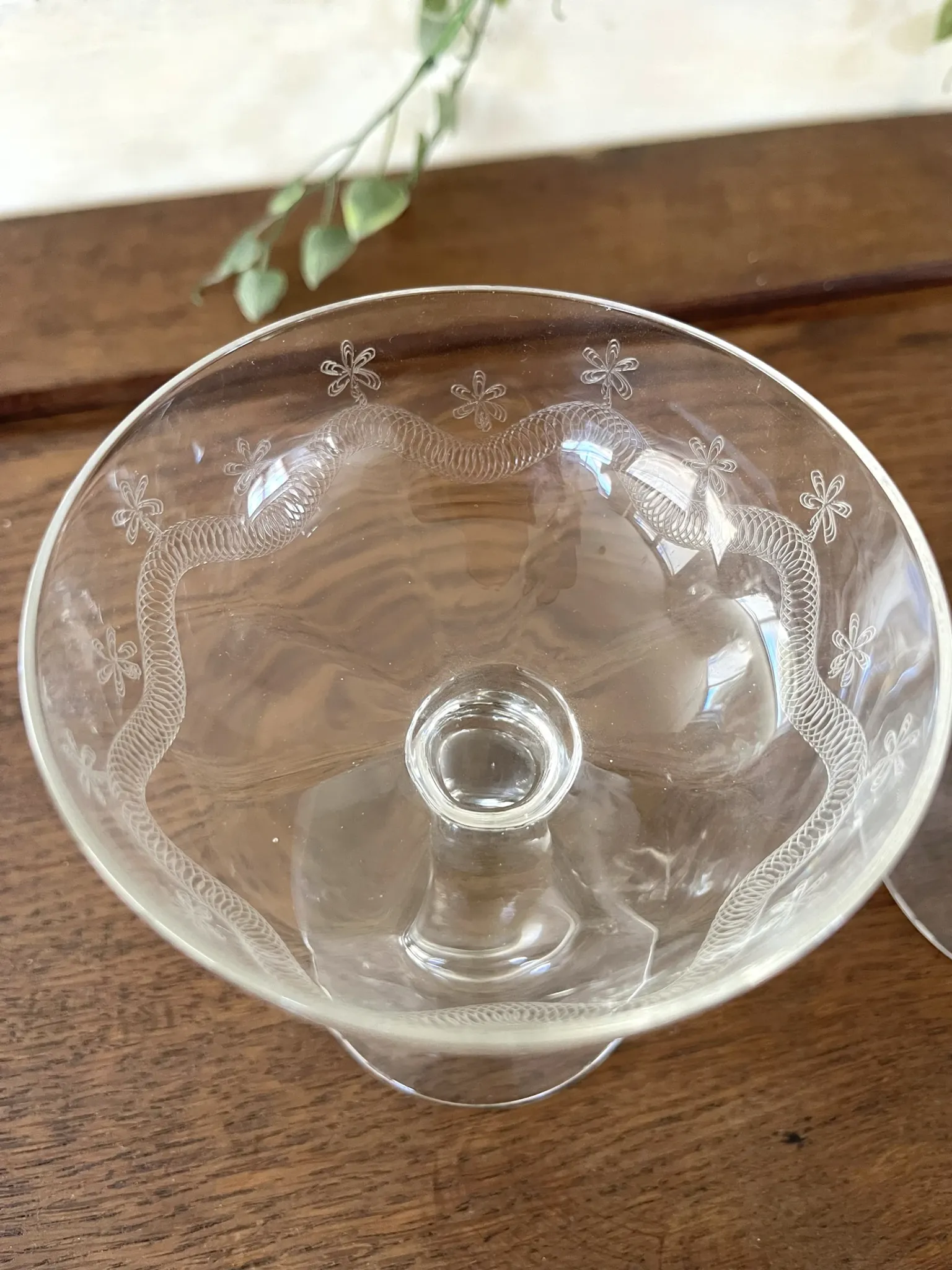 Champagne glasses coupe glasses set of 2 etched floral design crystal