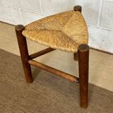 Straw triangle stool