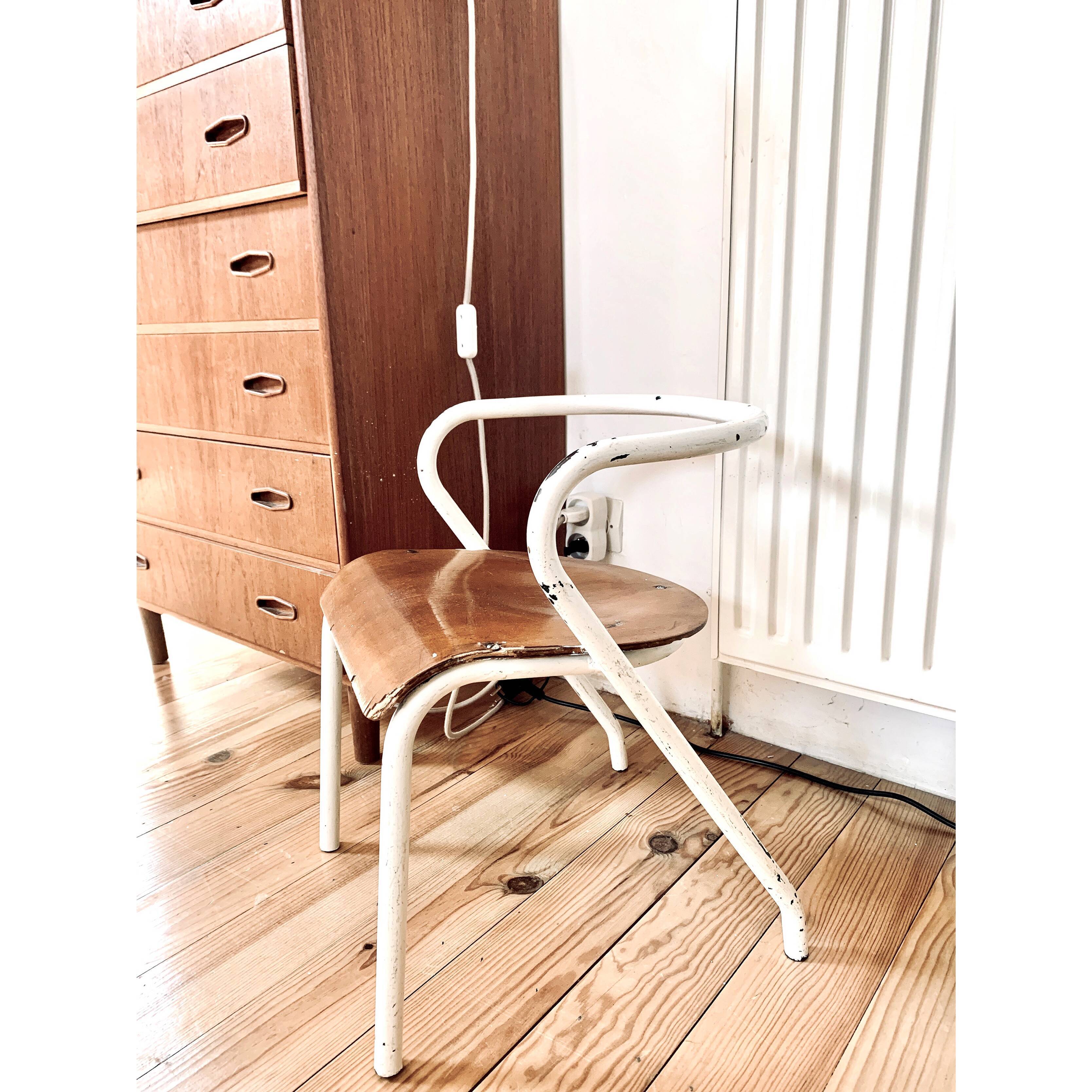 Jacques Hitier children's chair Mullca 300, 1949.