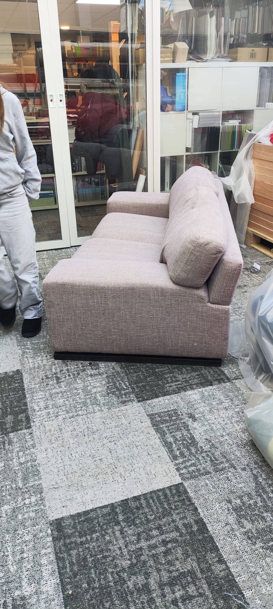 Beige 3-seater sofa, fully renovated.