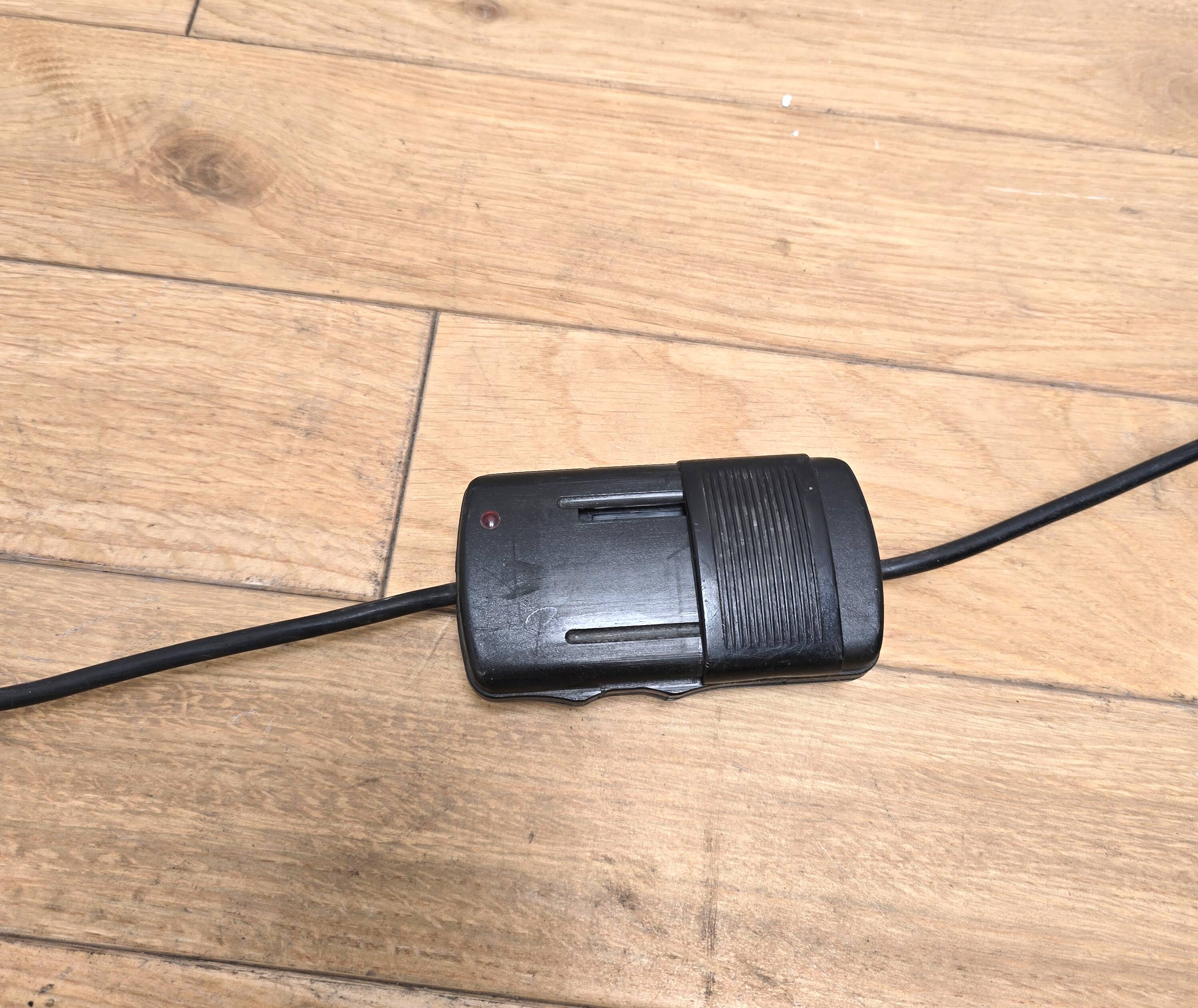 Lampadaire 555 Lumen Conter par Elio Guiodici