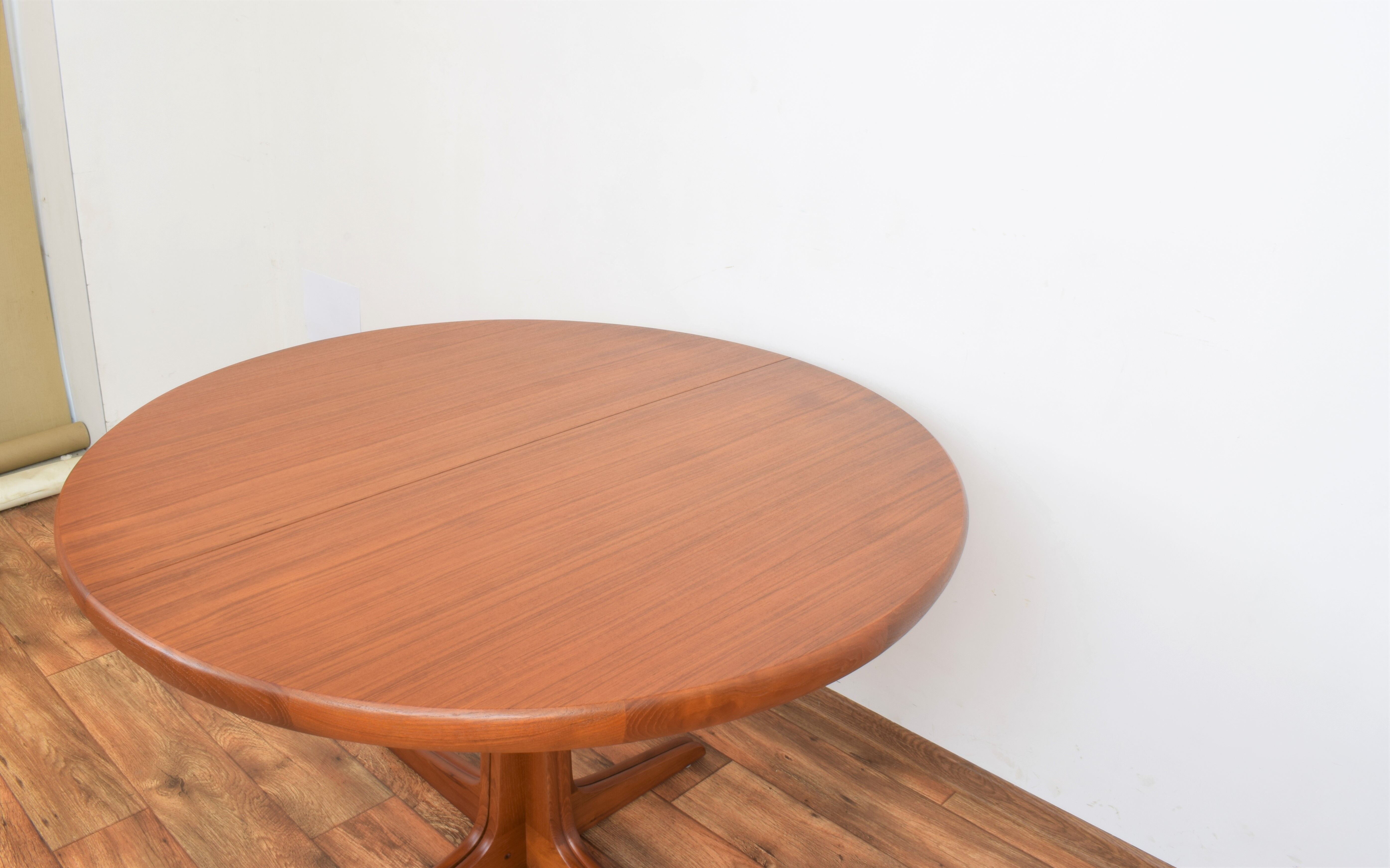 Teak extendable dining table from VV Møbler Spøttrup, 1960