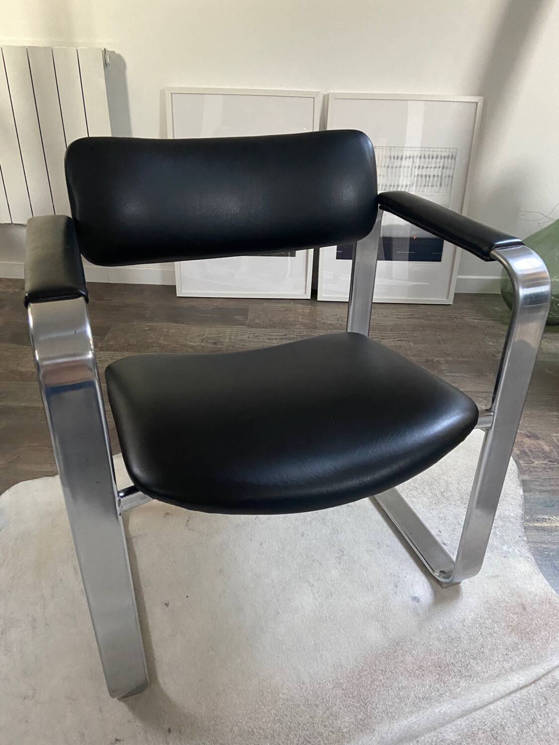 Eero Aarnio Executive Armchair