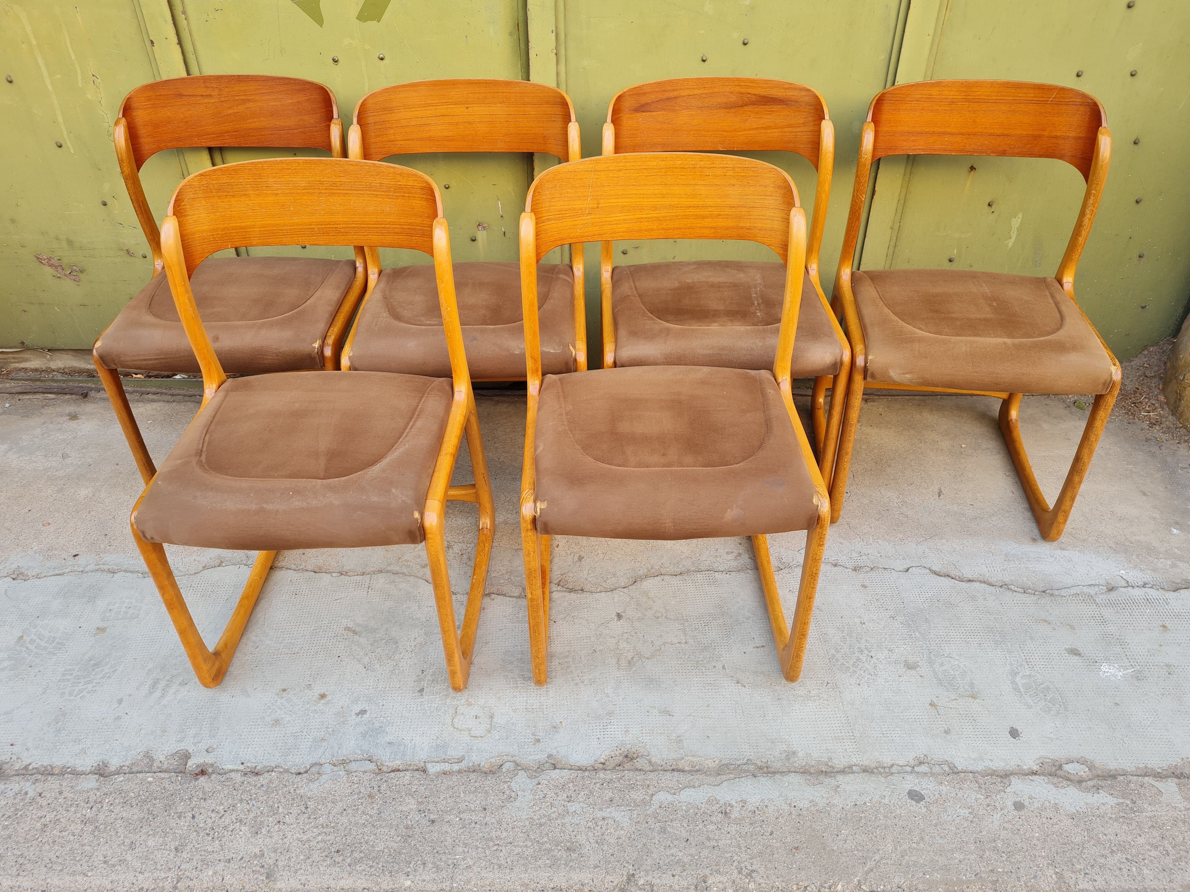 6 chaises traineau Baumann
