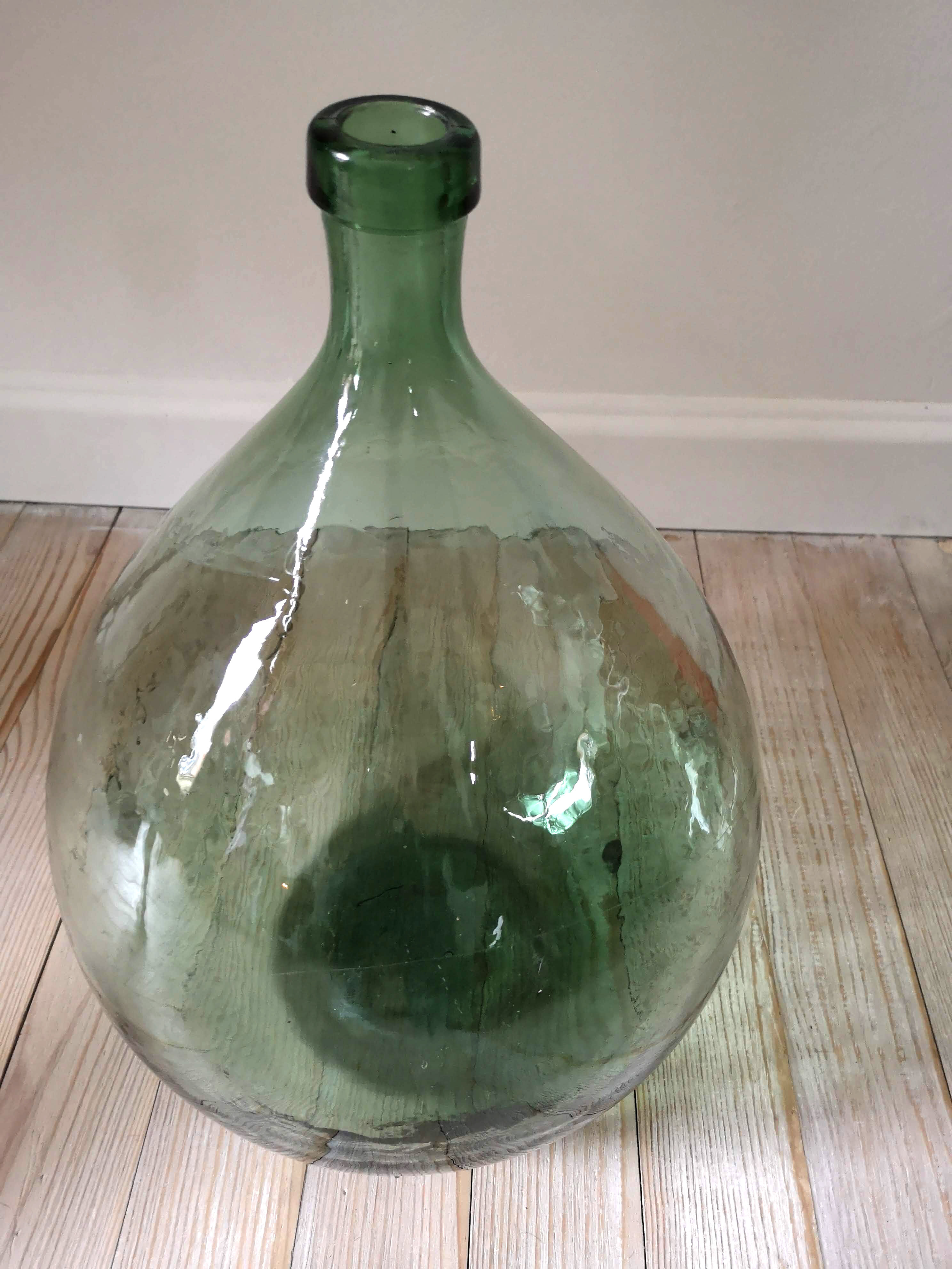 Green demijohn 10 l