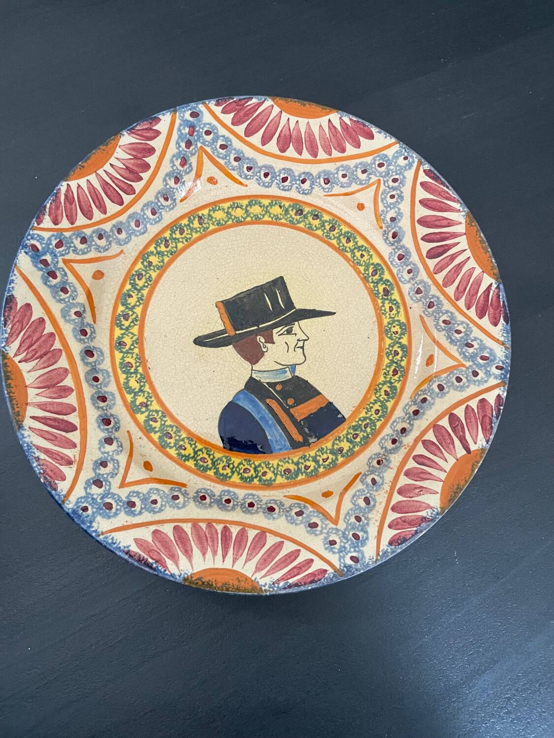 Breton Henriot plate