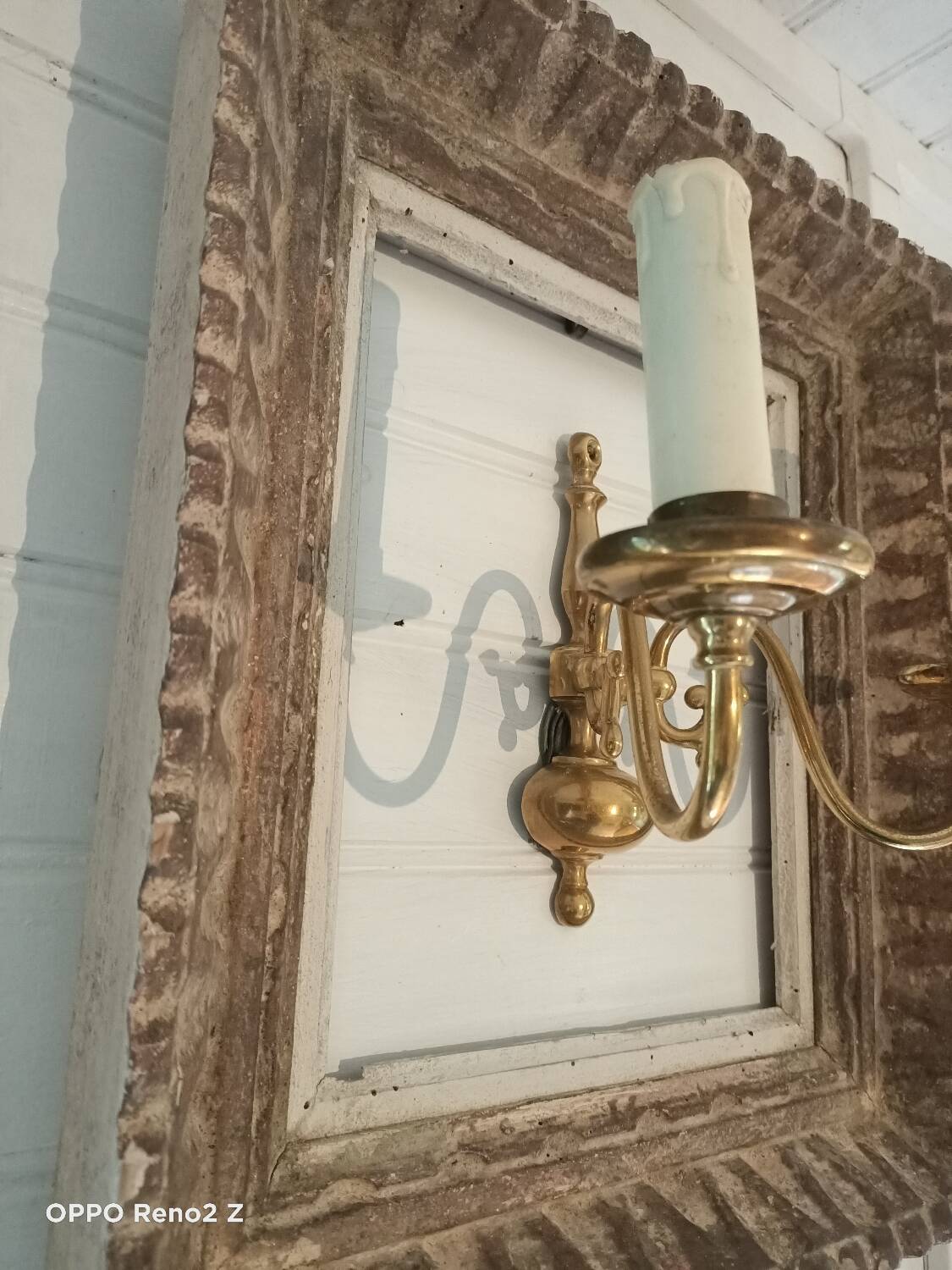 Brass wall light 2 bulbs