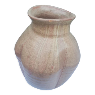 Vase en terre cuite artisanal