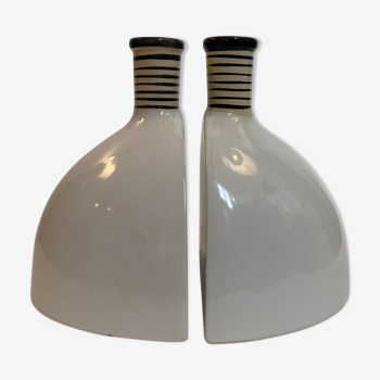 Duo ceramic vases