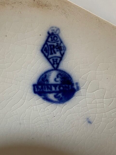 Plate service or compotier, Minton earthenware, cobalt blue