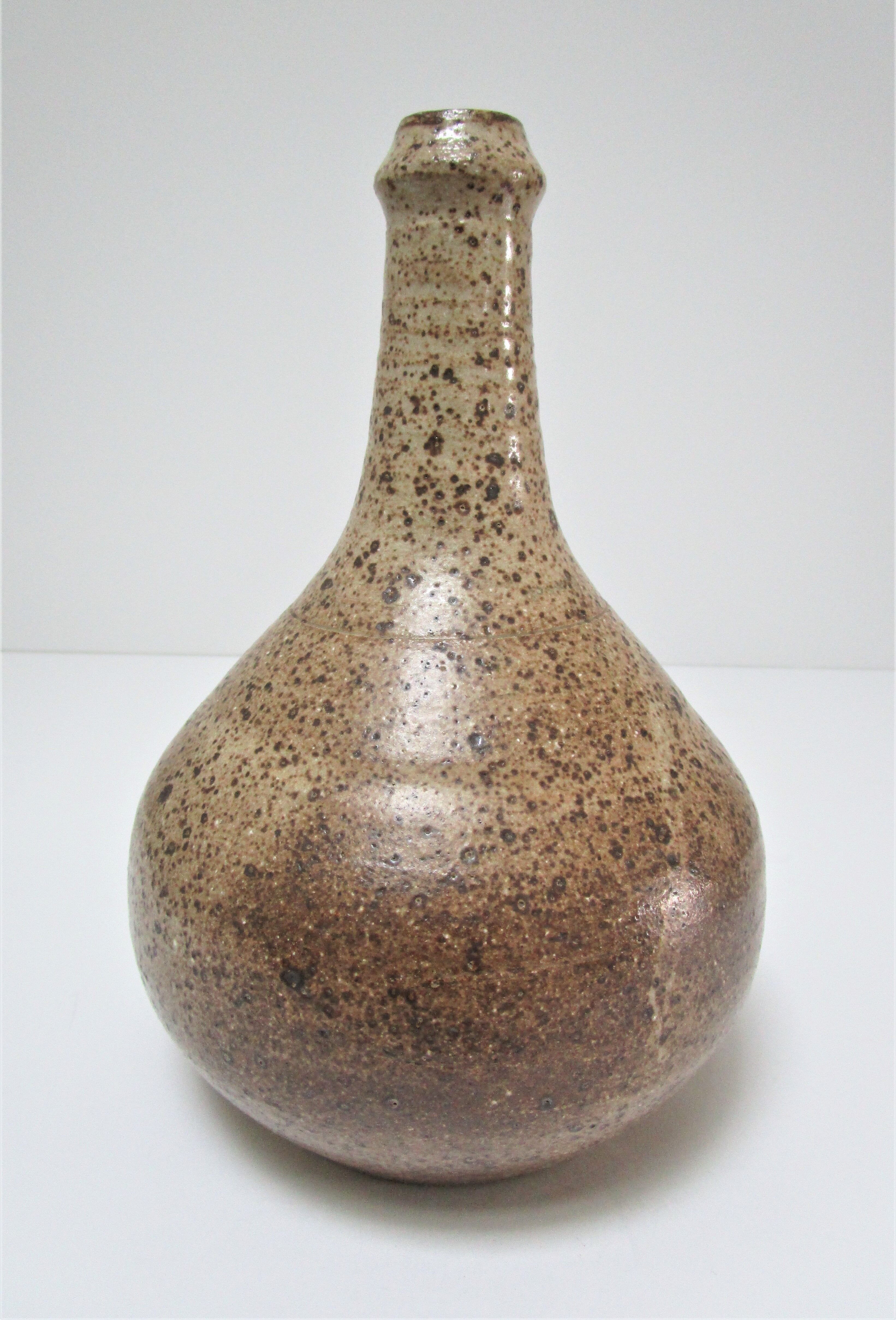 vase soliflore pansu sandstone pyrité signed