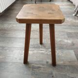 Tripod wood stool
