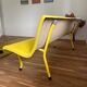 Banc vintage 4 places en fibre jaune – années 80