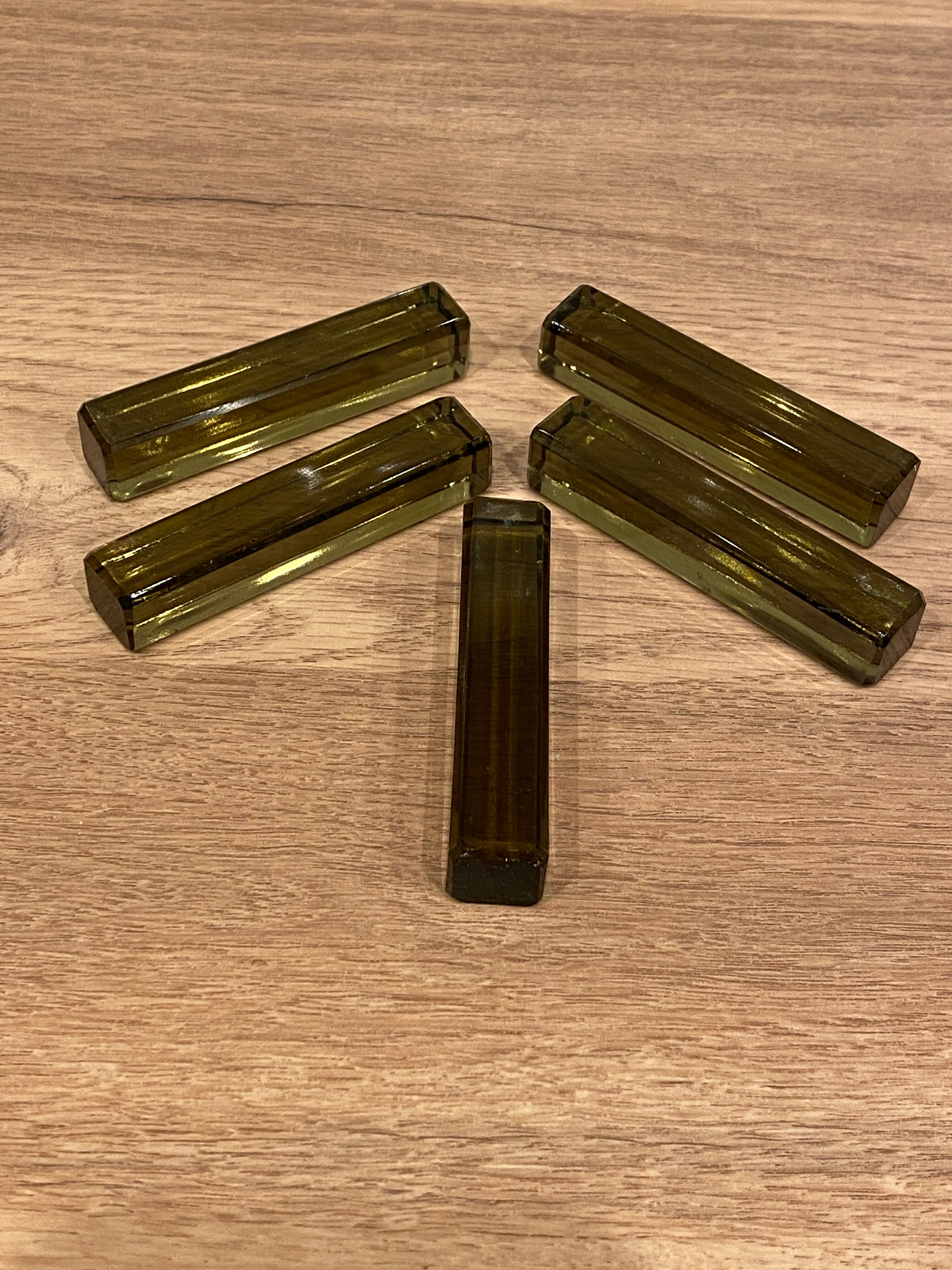 5 porte-couteaux en verre fumé