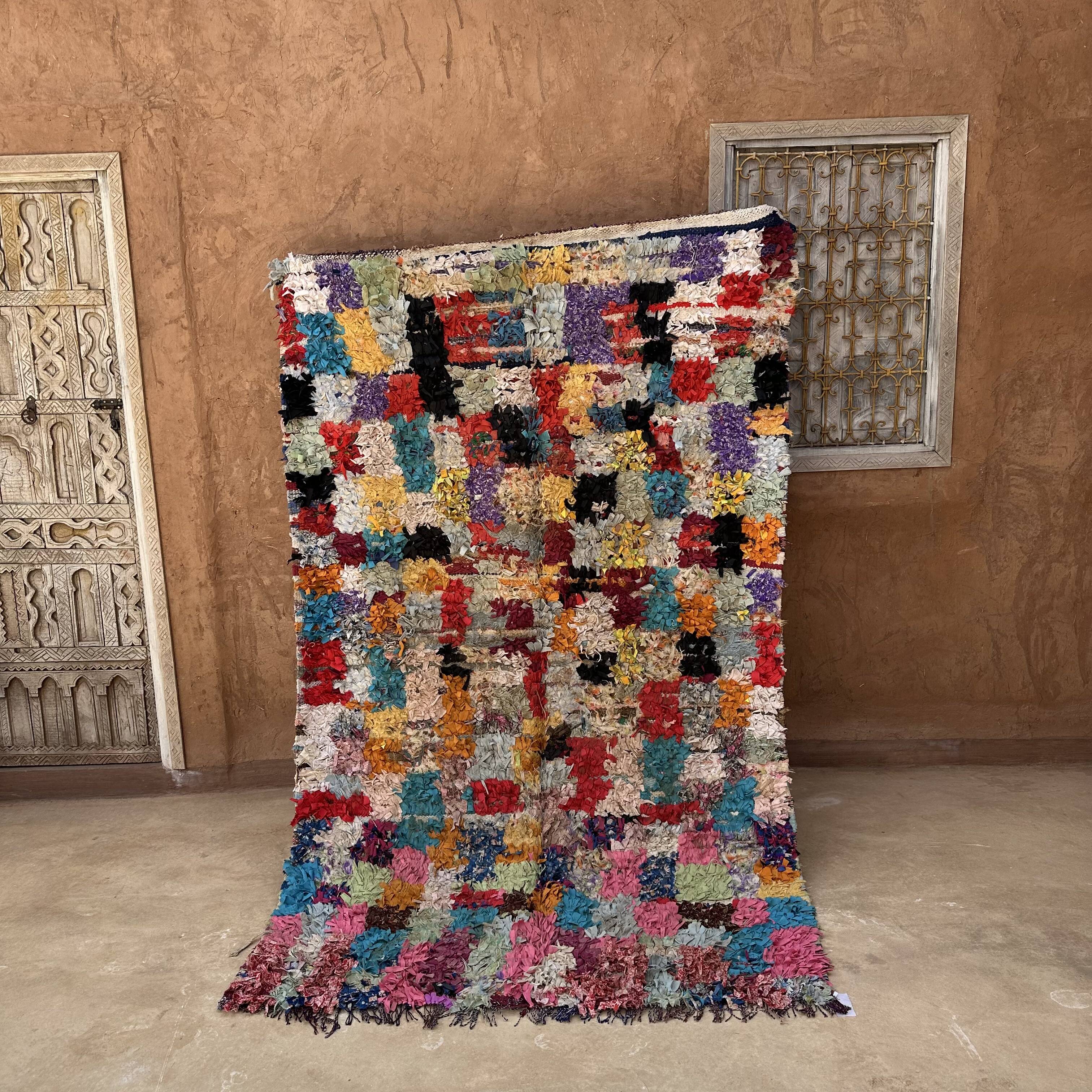 Colorful Boucherouite Moroccan rug - 141 x 240 cm