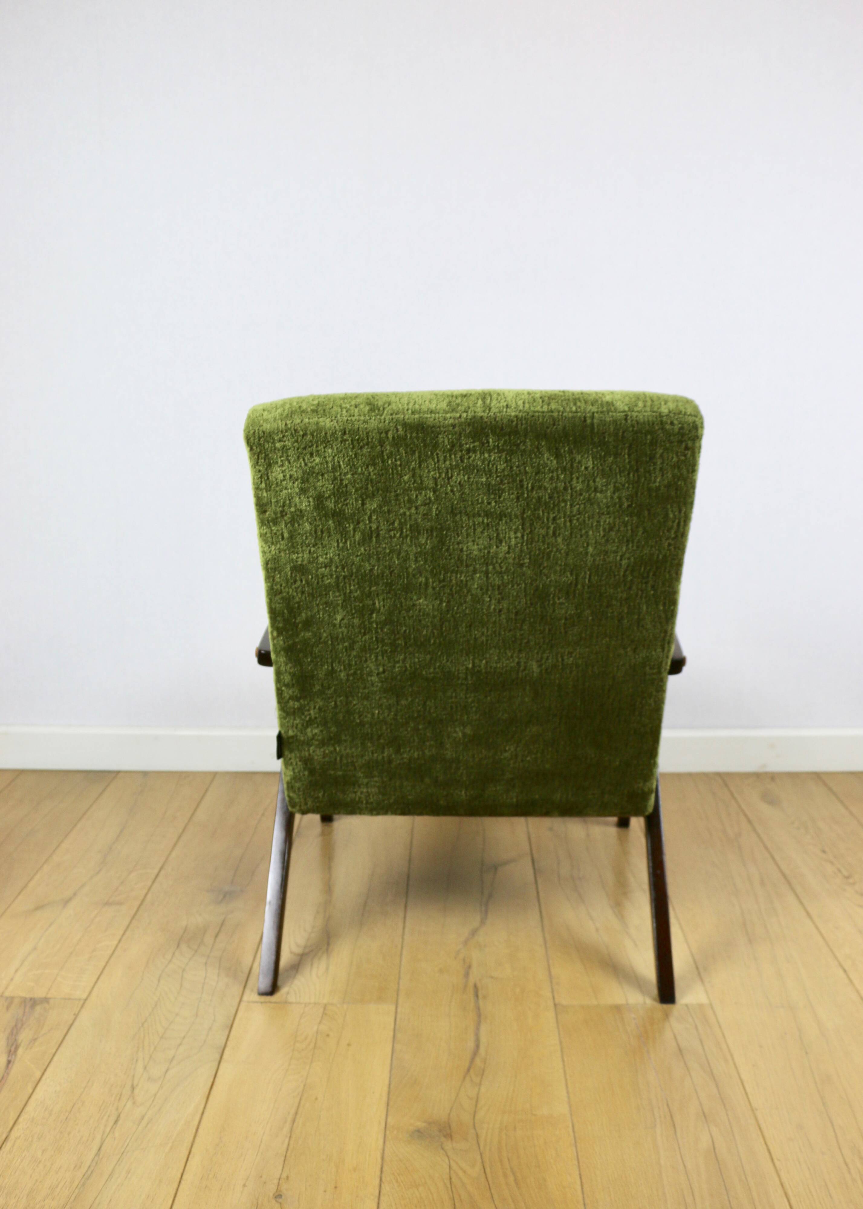 Classic armchair Var B-310 1960s vintage olive structural velvet - dark wood
