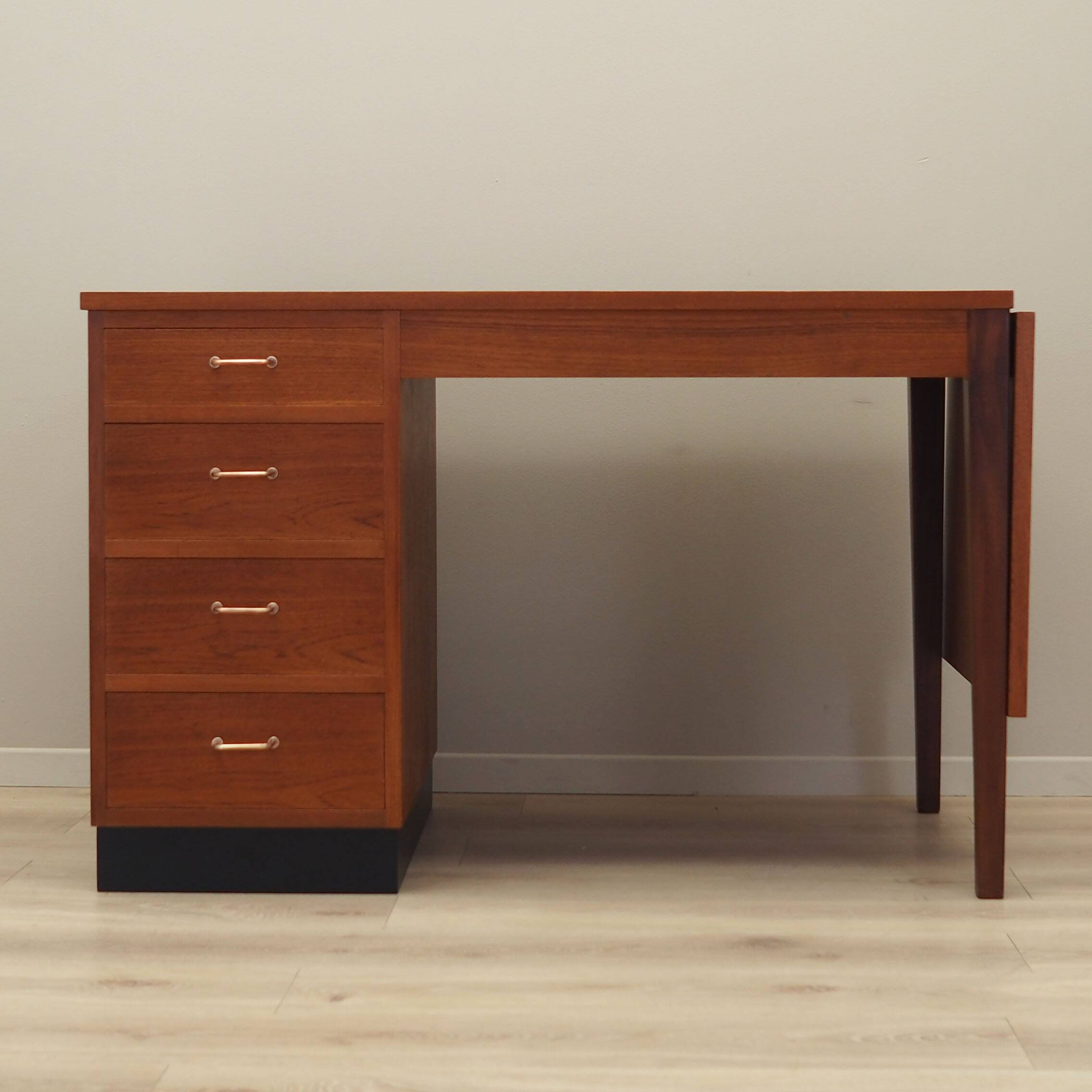 Teak desk, Danish design, 1970s, production: Denmark