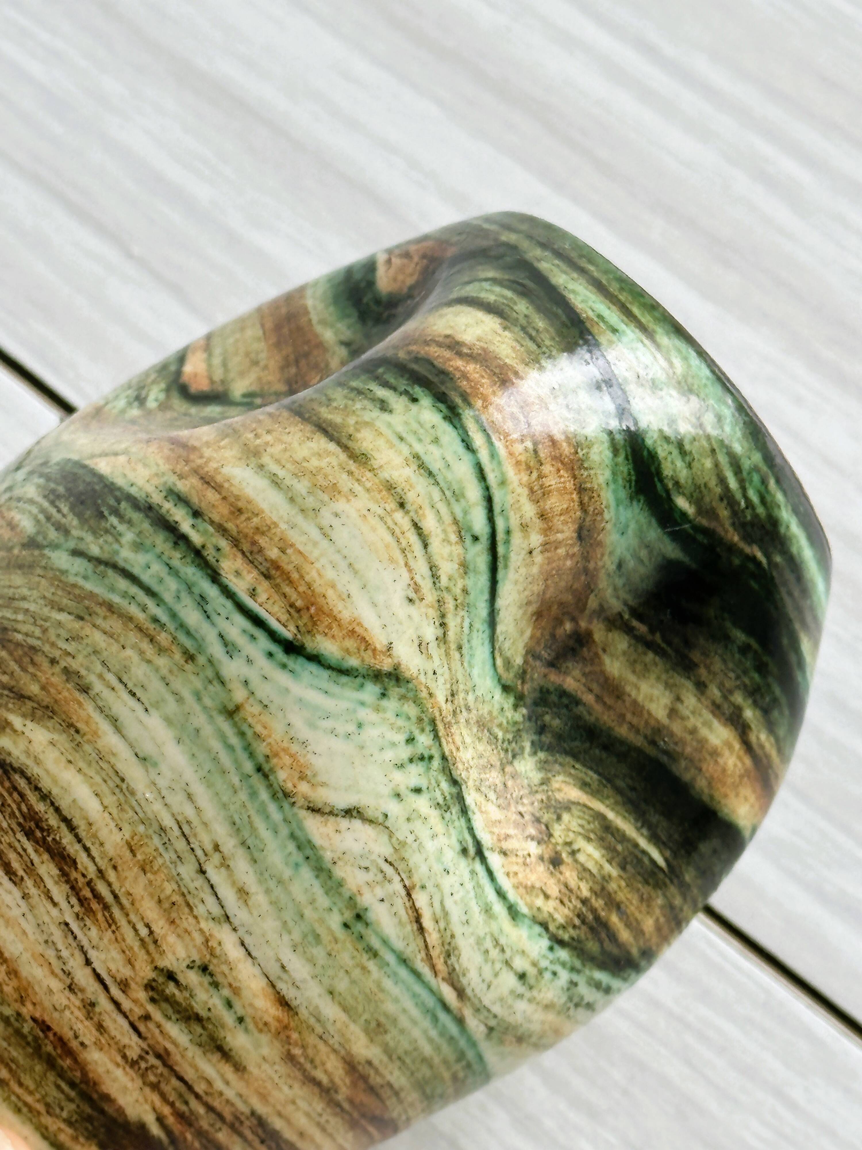 Ceramic vase mix of colors.
