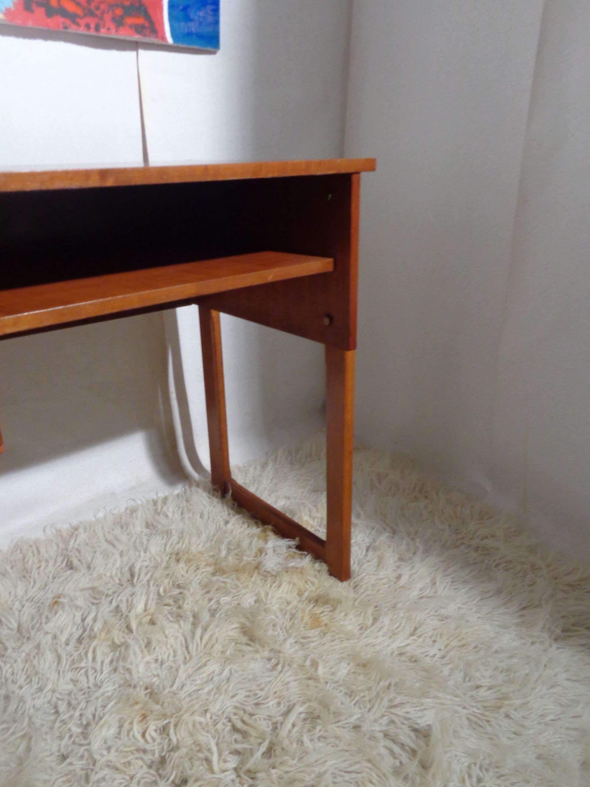 Bureau vintage des années 50 pied traineau teck