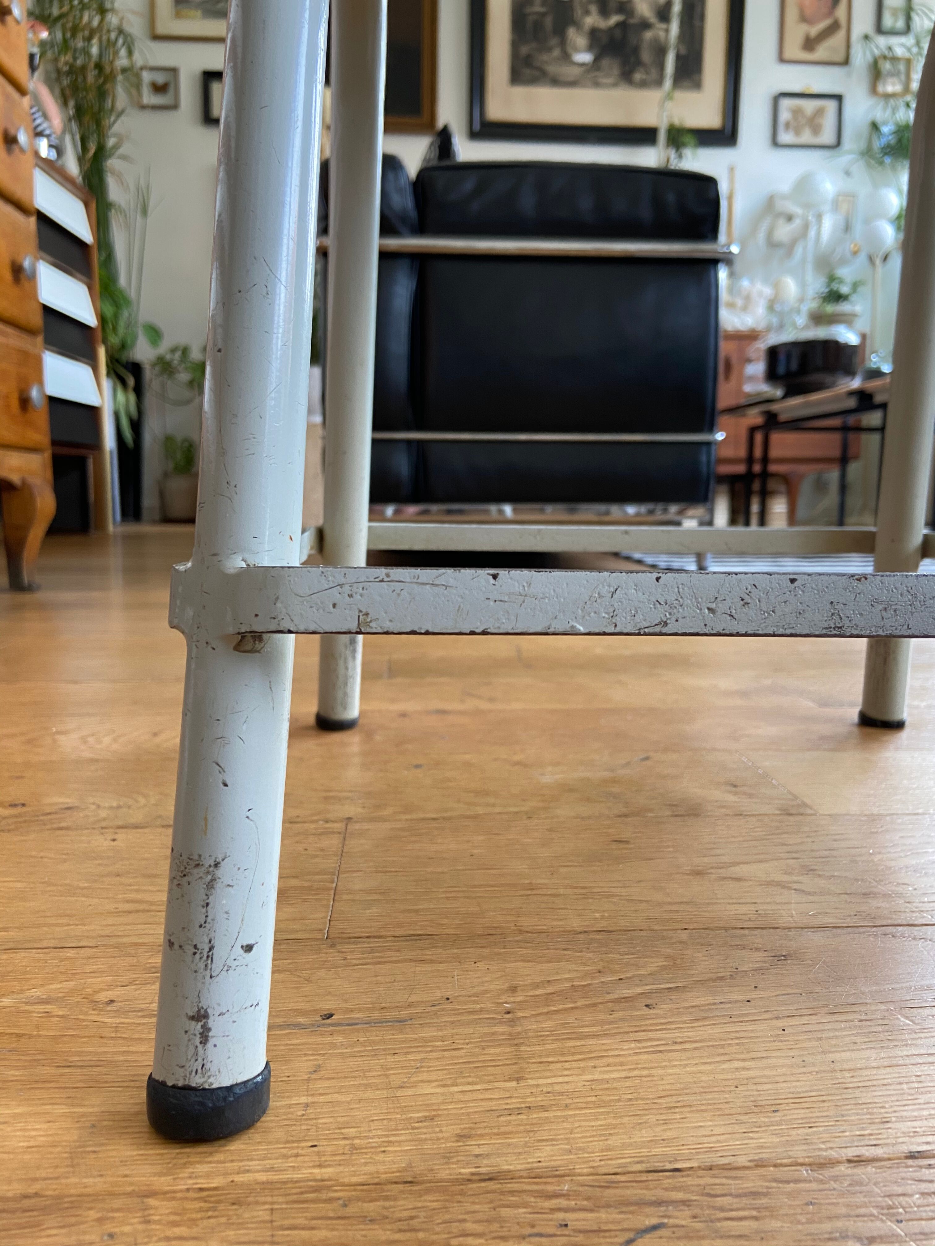 Metal and wood tabouret