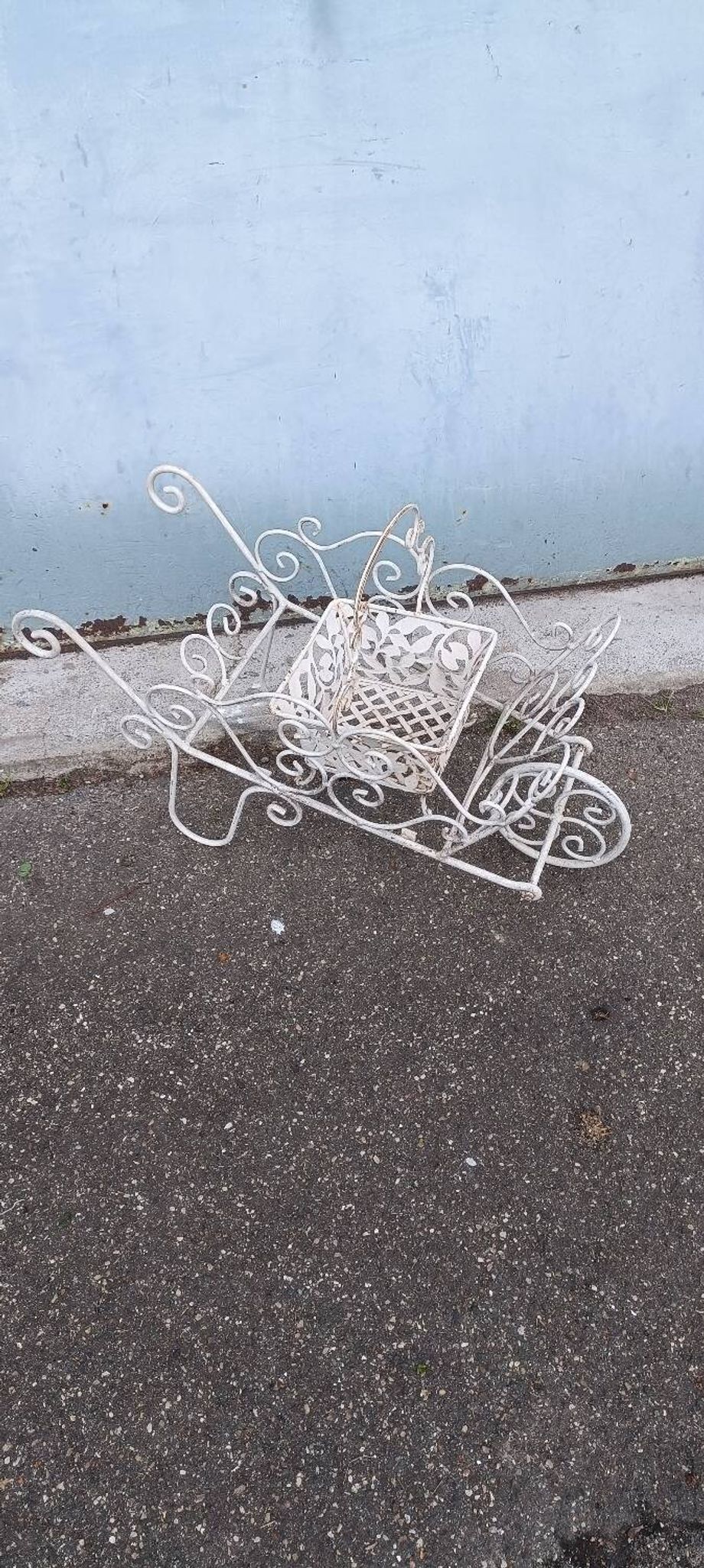 Wrought iron planter 1950