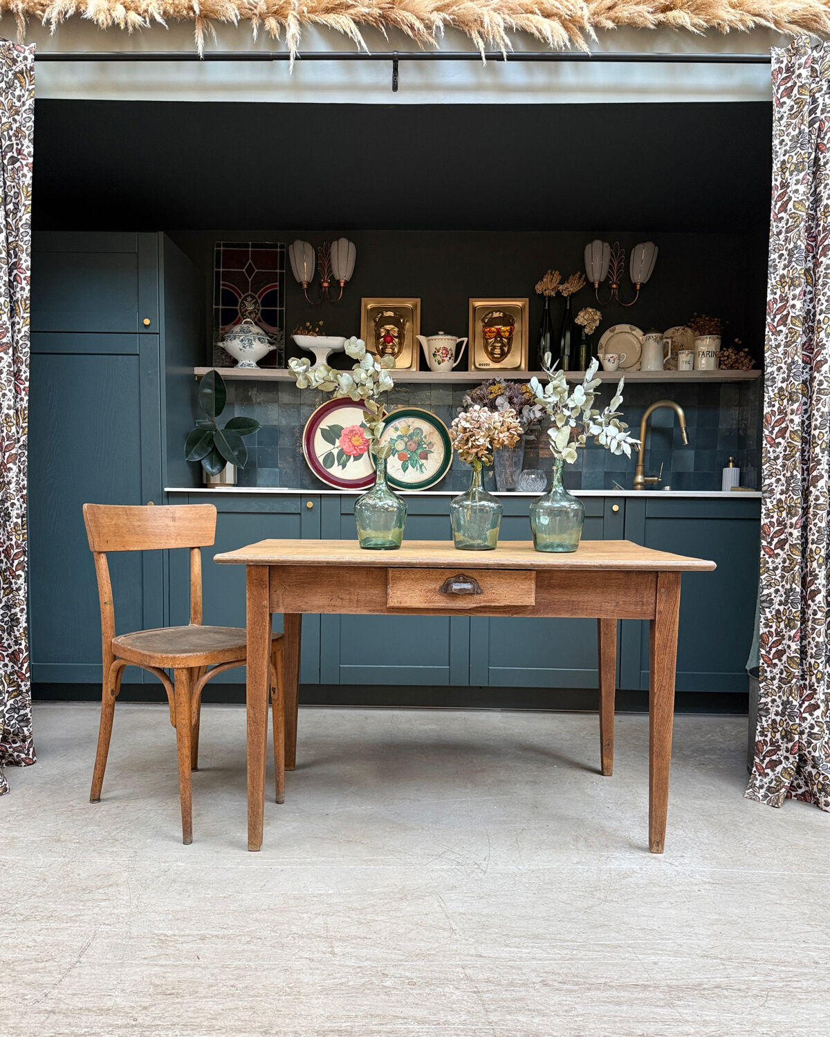 Small farmhouse table (renovated)