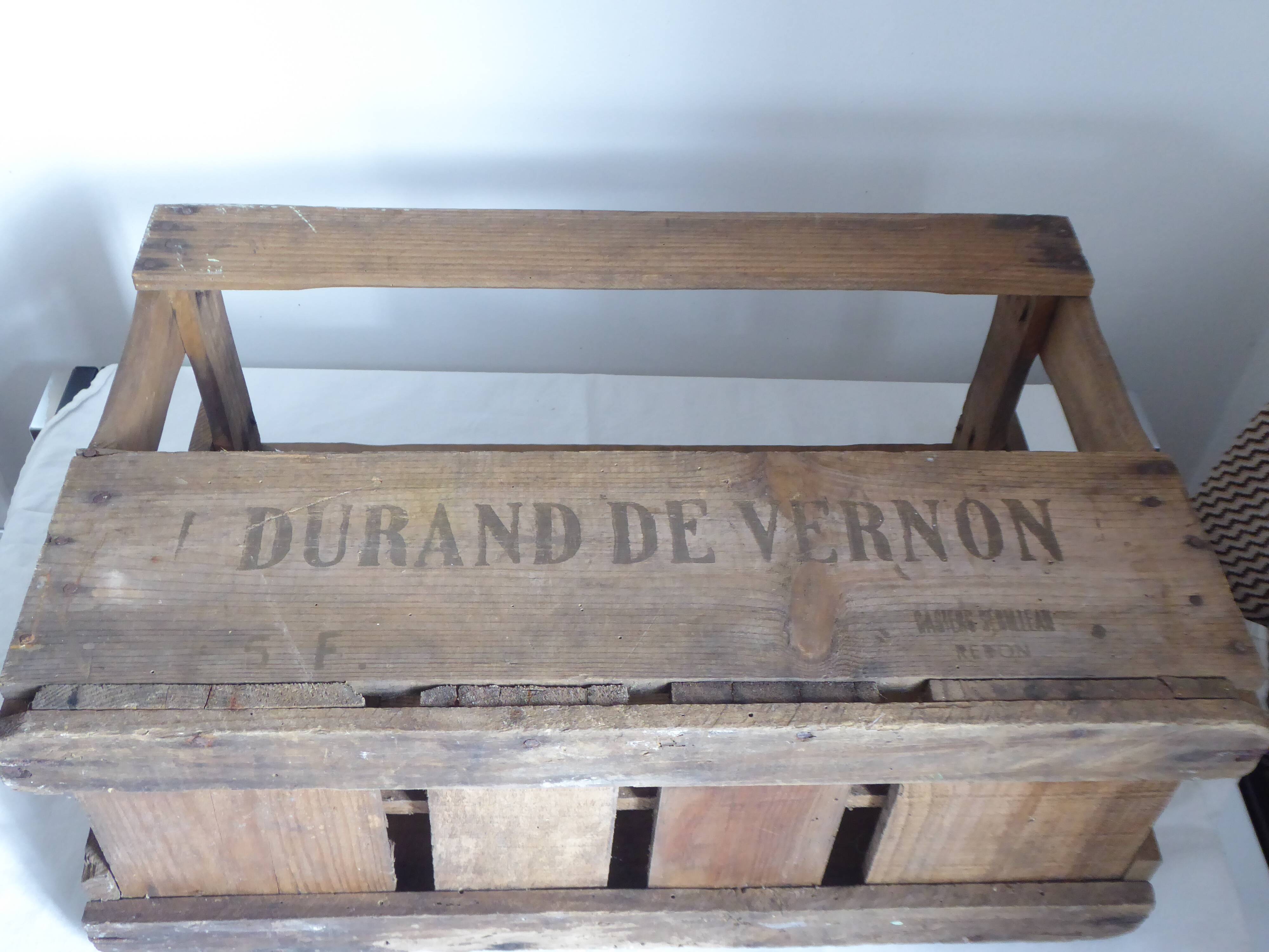 Wooden bottle locker