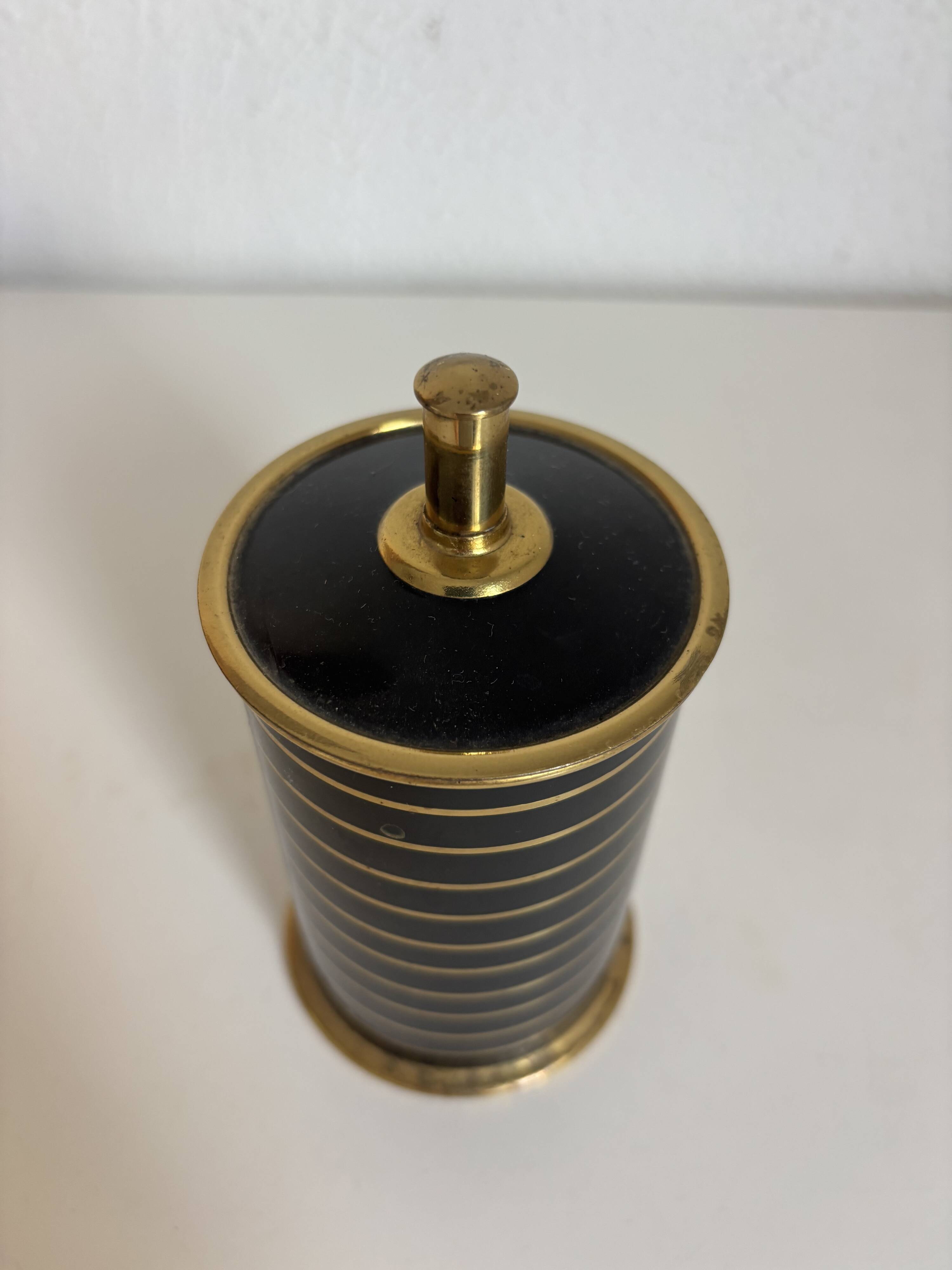 Vintage 1960 black cigarette case with gold stripes - 14 x 7 cm