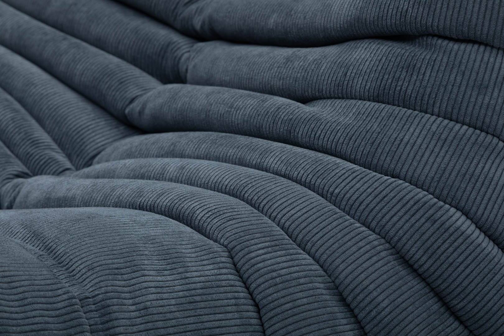 Fauteuil Togo et pouf en velours côtelé gris par Michel Ducaroy pour Ligne Roset, 1973