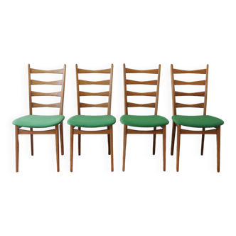 4 green Scandinavian chairs