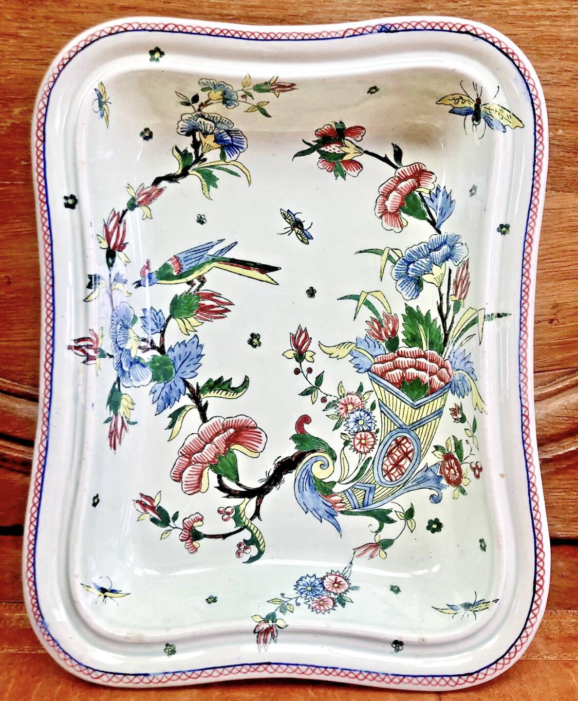 Ancien plat couvert faïence Gien modèle corne d’abondance XIX