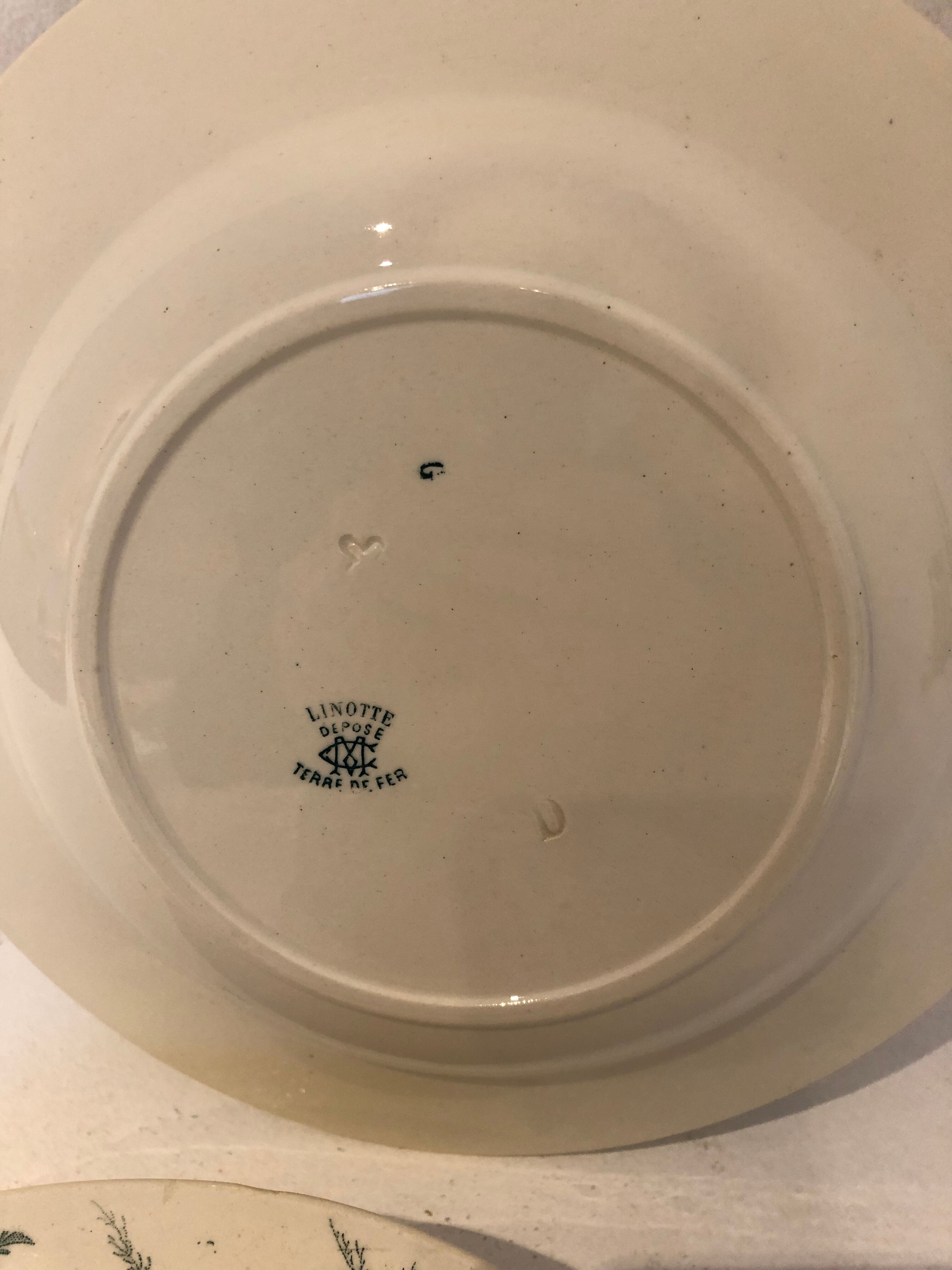 6 hollow plates Linotte iron land