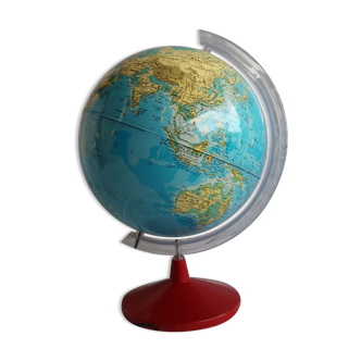 Luminous terrestrial globe
