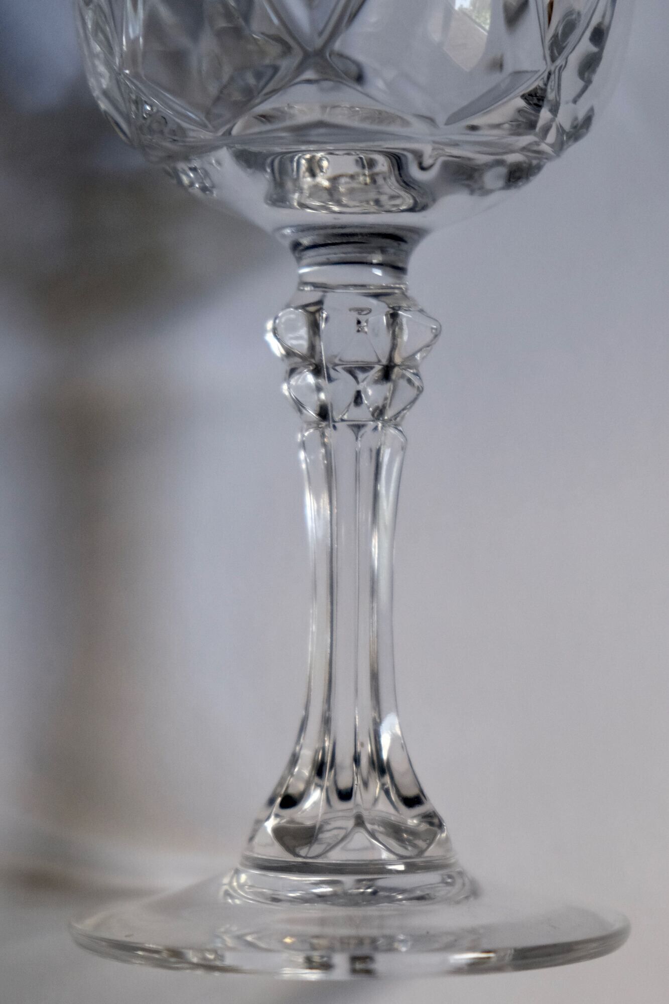 Set of 6 mid-century French crystal wine glasses