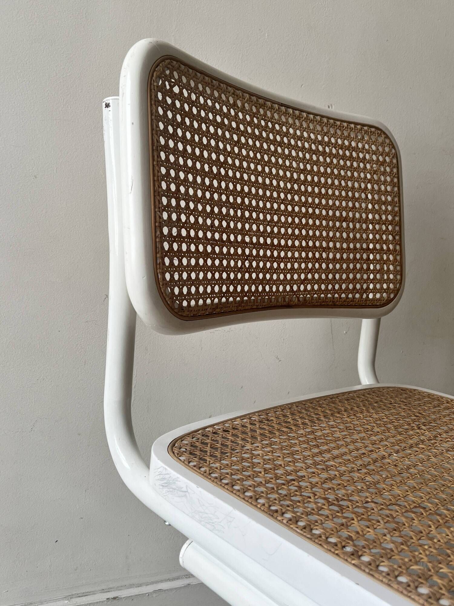 Cesca B32 vintage design chair in white metal and cane by Marcel Breuer