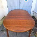 Henning Sorensen extendable dining table in rosewood from the 1960s.