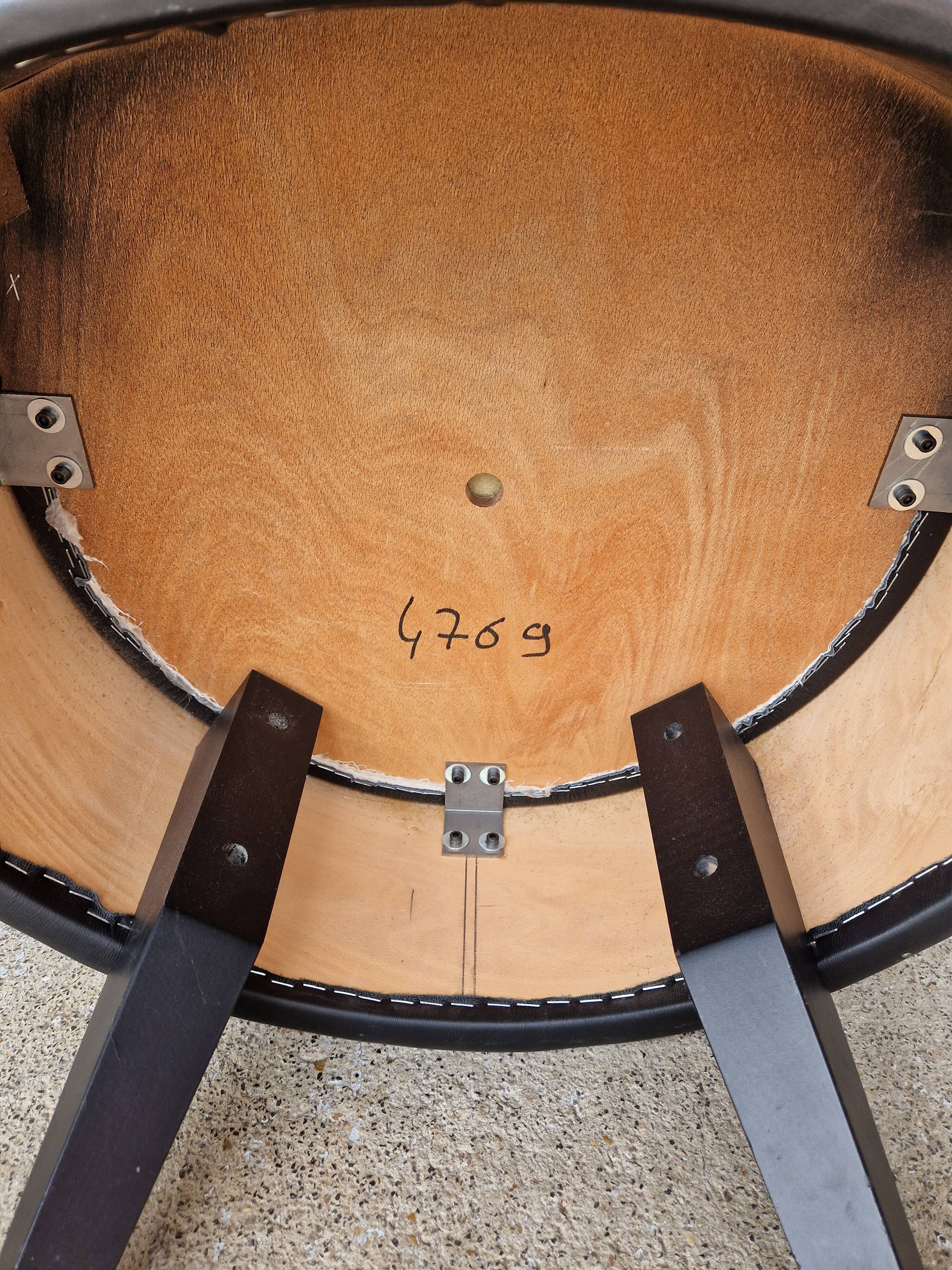 Pair of armchairs in imitation leather