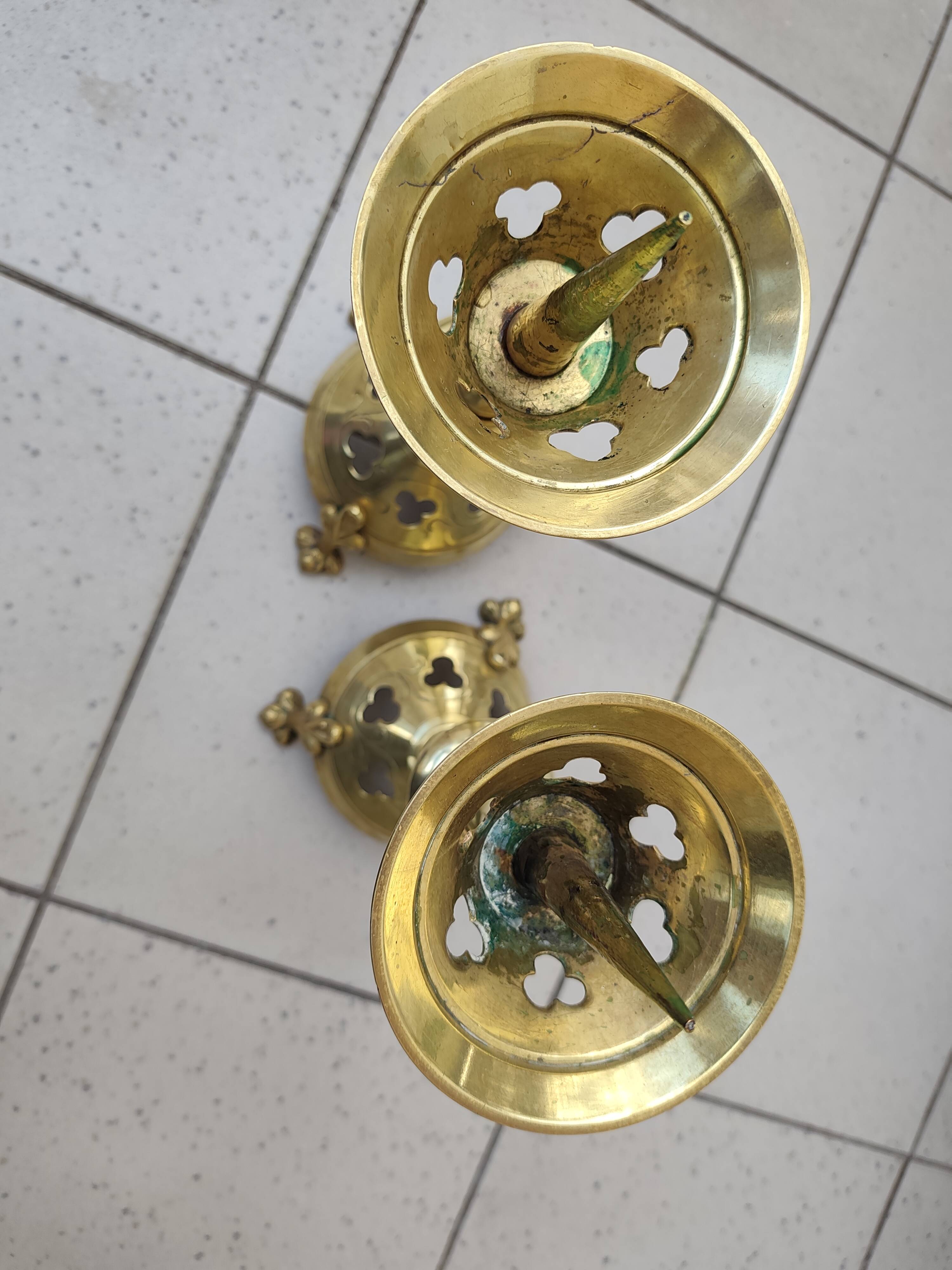 Pair of Antique Church Candlesticks - 19th Century - Neo-Gothic Style Brass