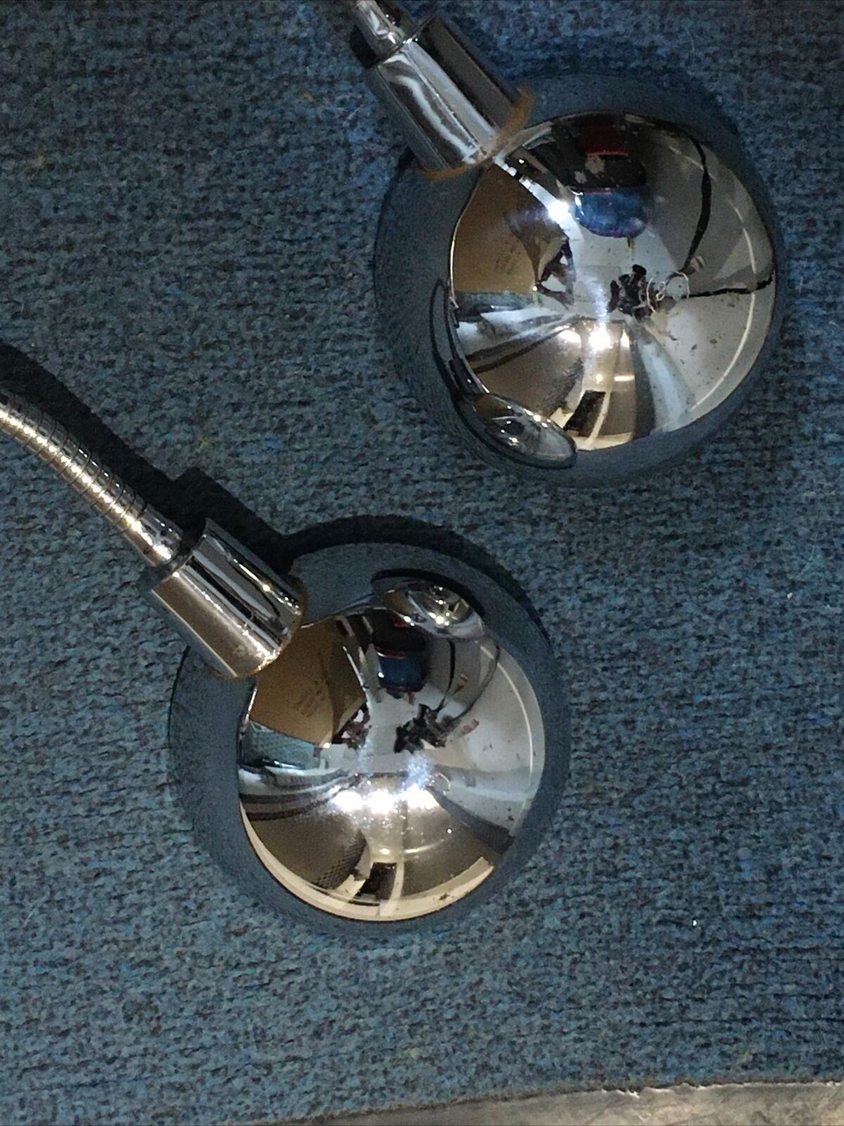 Old chrome Jumo lamp to be fixed with flexible