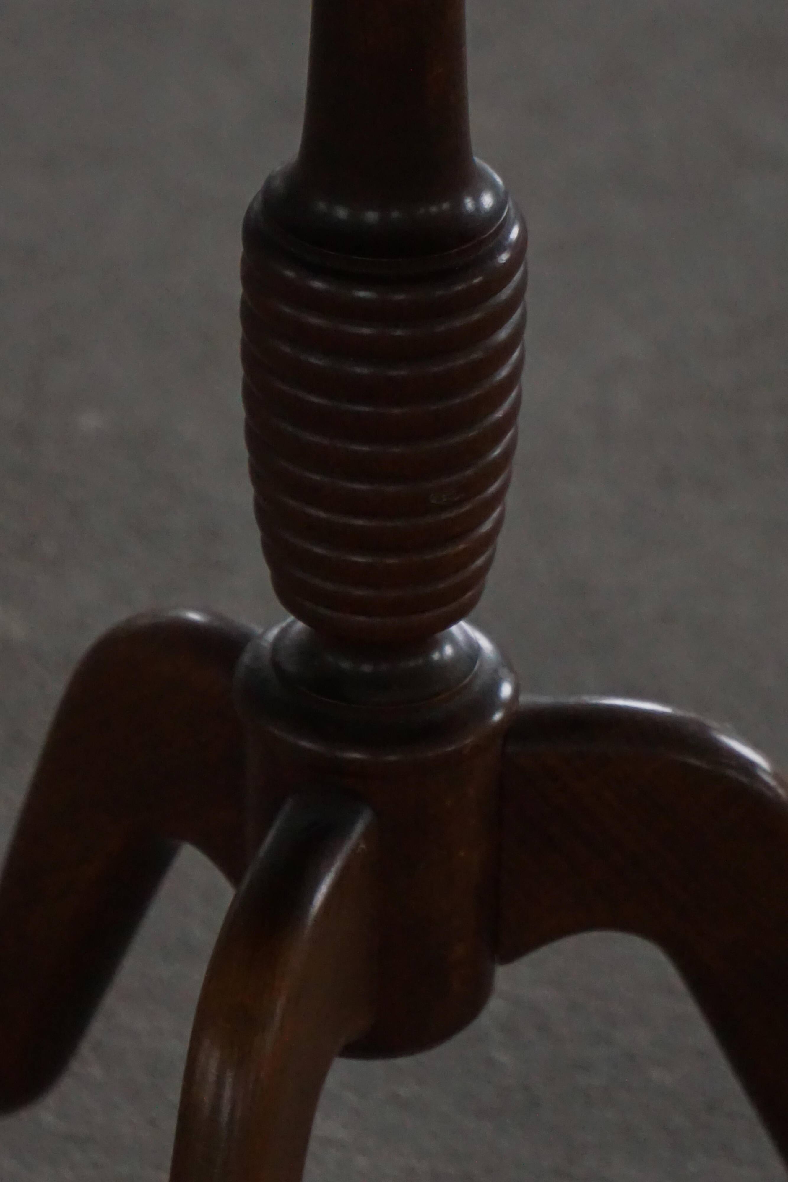 Mid-20th century modern Danish side table by Anton Kildeberg, model 210, 1960s.